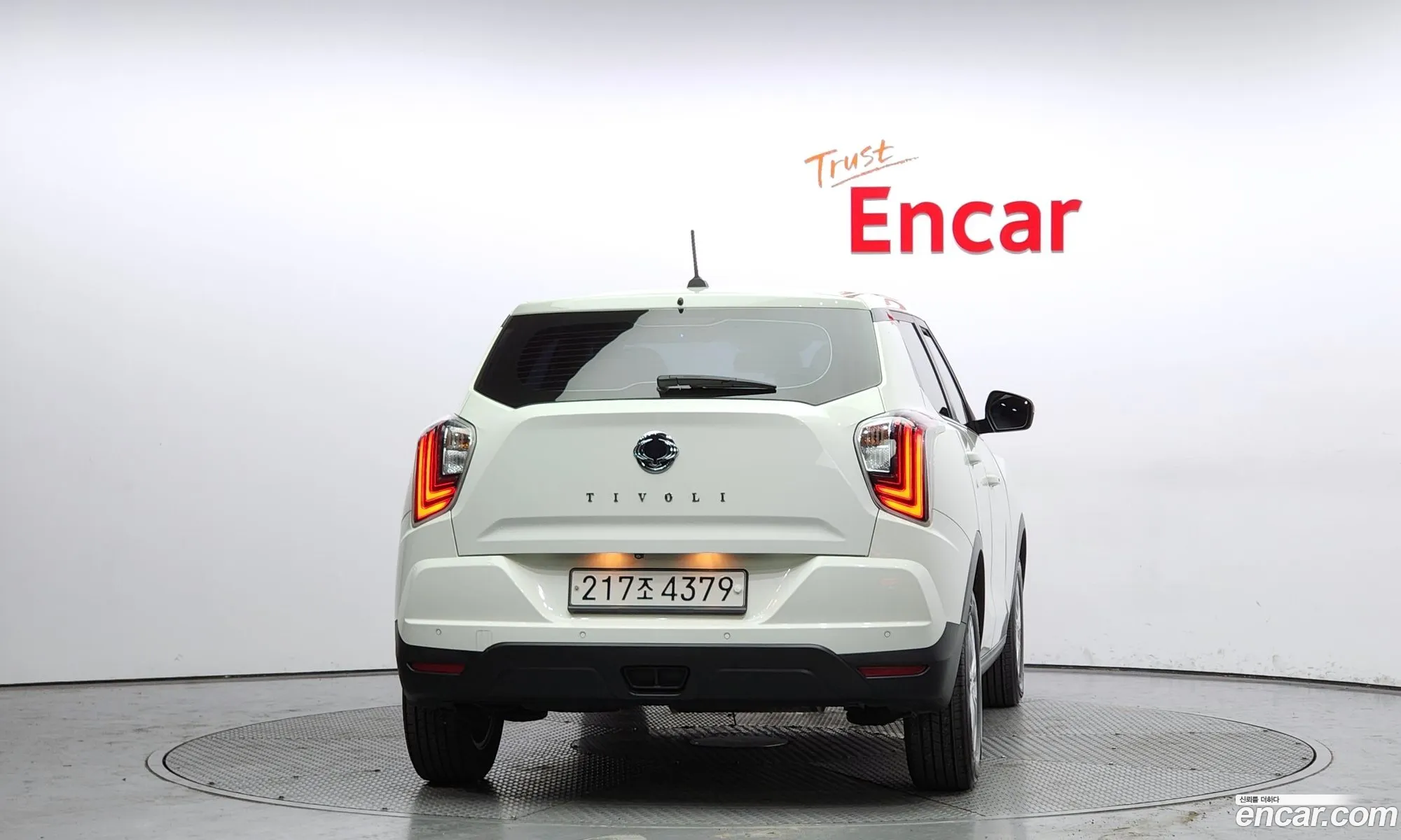 Ssangyong Tivoli Tivoli Diesel 16 2Wd 2020 - фотография 19876154