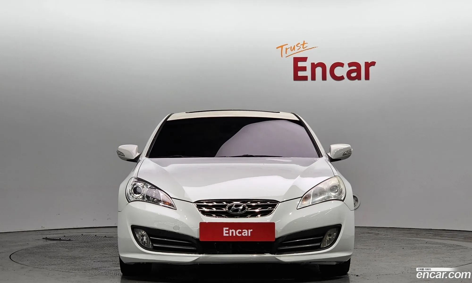 Hyundai Genesis I 200 Turbo R 2009 - фотография 12392499