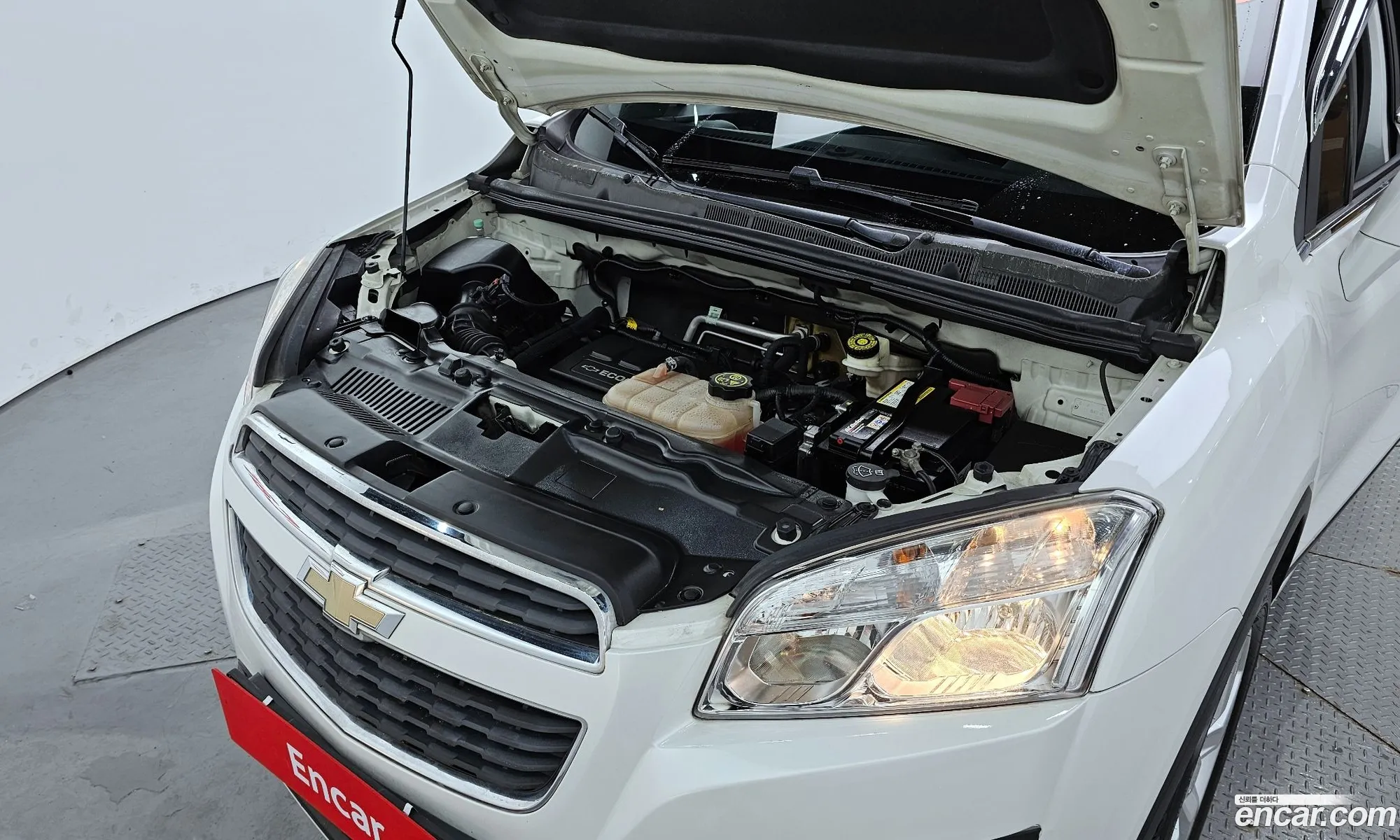 Chevrolet Trax I 14 Lt Deluxe 2014 - фотография 4475233