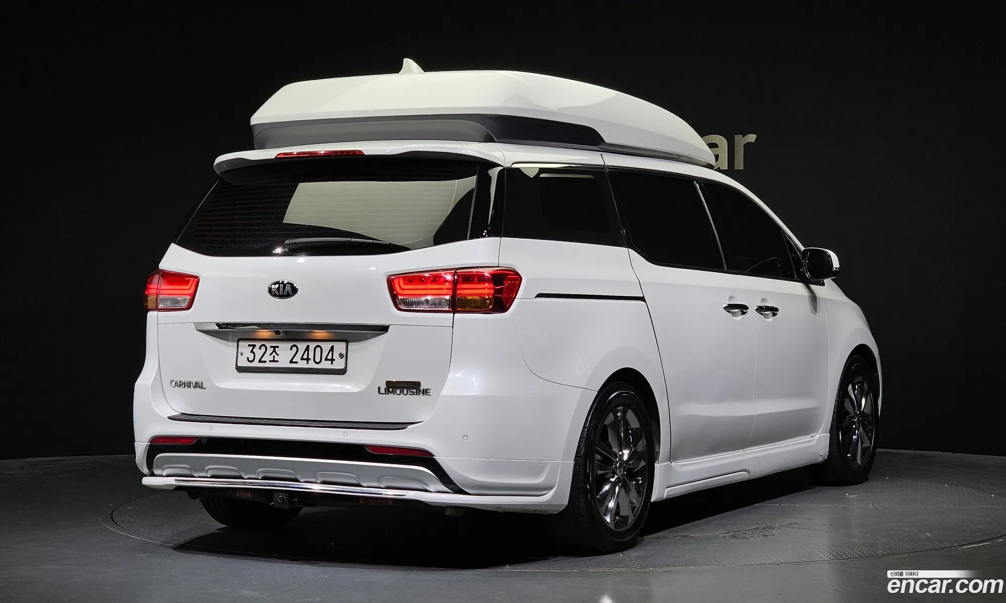 Kia All New Carnival 7-Seater High Limousine Vip - фотография 11276165