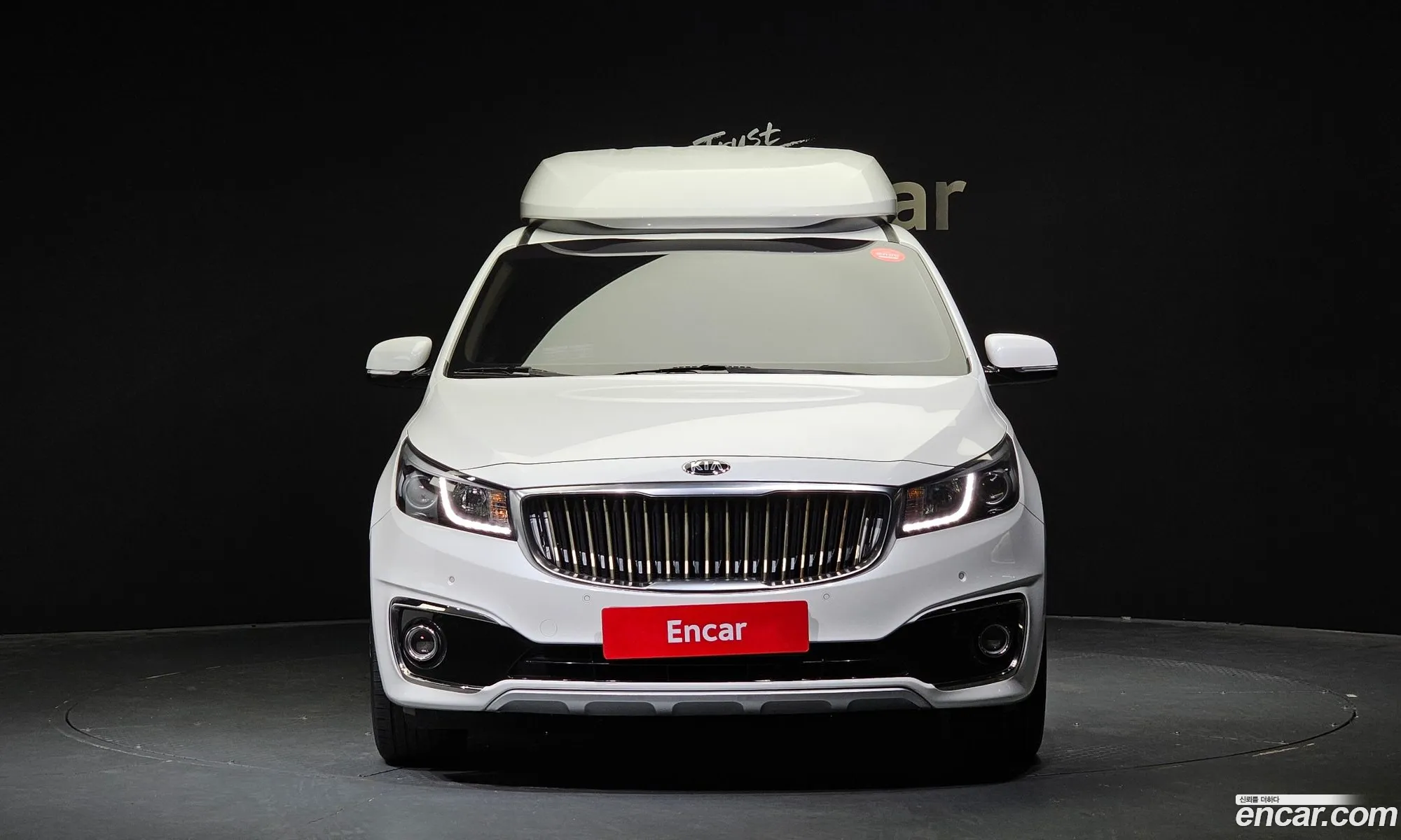 Kia All New Carnival 7-Seater High Limousine Vip - фотография 11276166