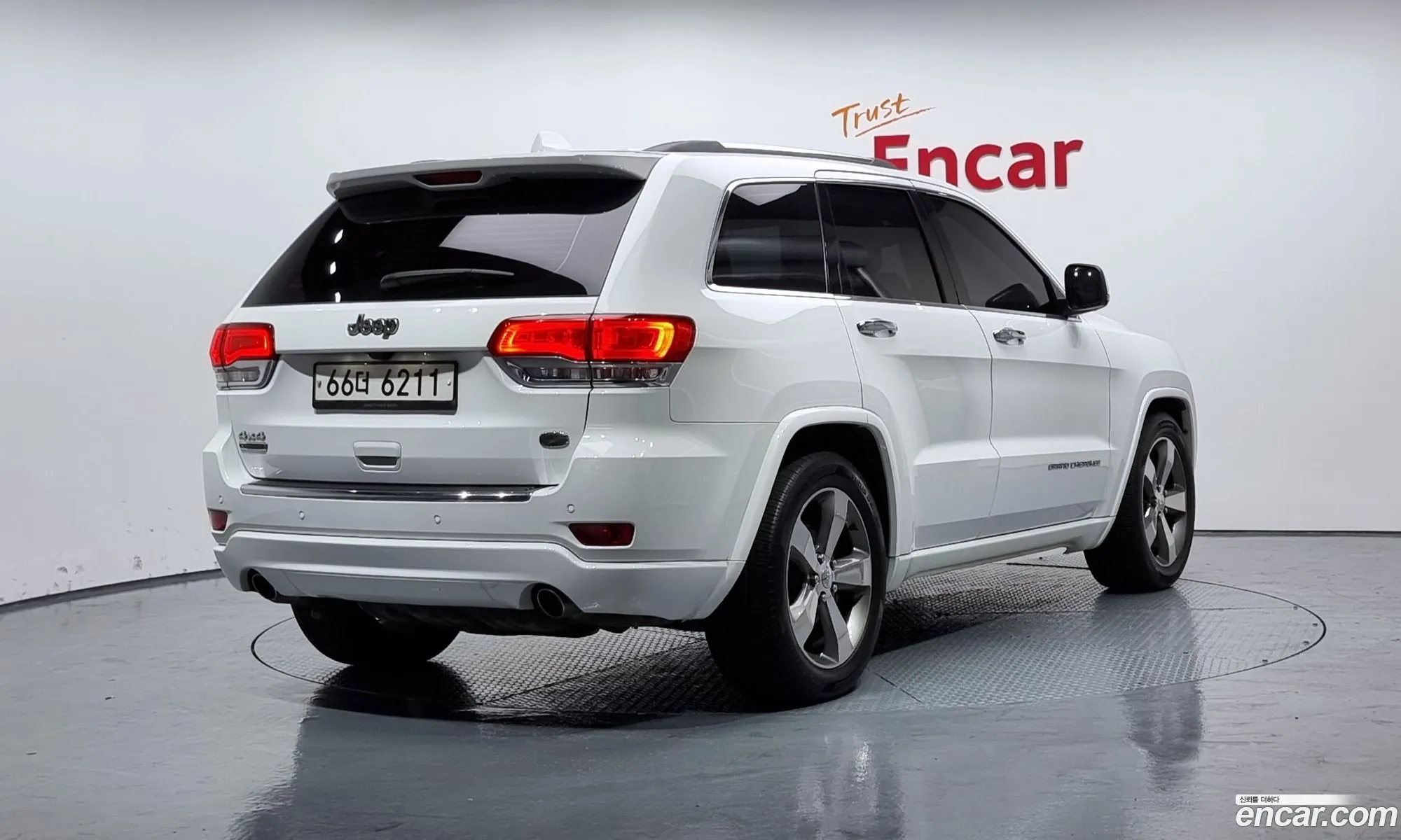 Jeep Cherokee V Kl 30 Diesel Overland 2016 - фотография 4453918