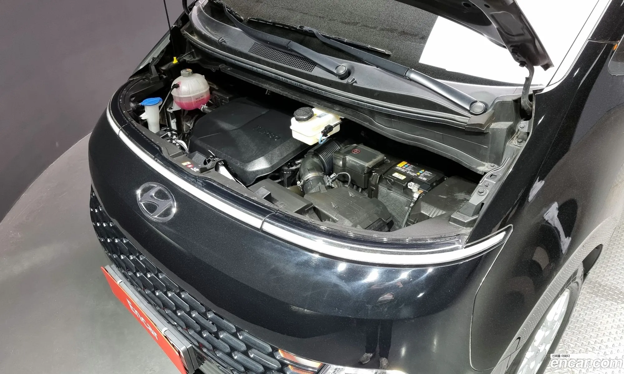 Hyundai Staria Staria Cargo 5-Seater 2022 - фотография 16107710