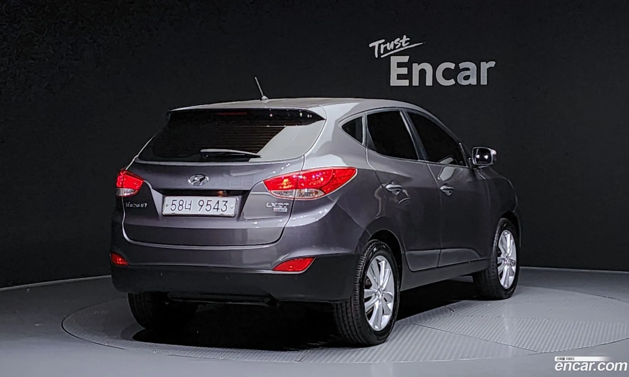 Hyundai Tucson Diesel 2Wd Lx20 2010 - фотография 19225807