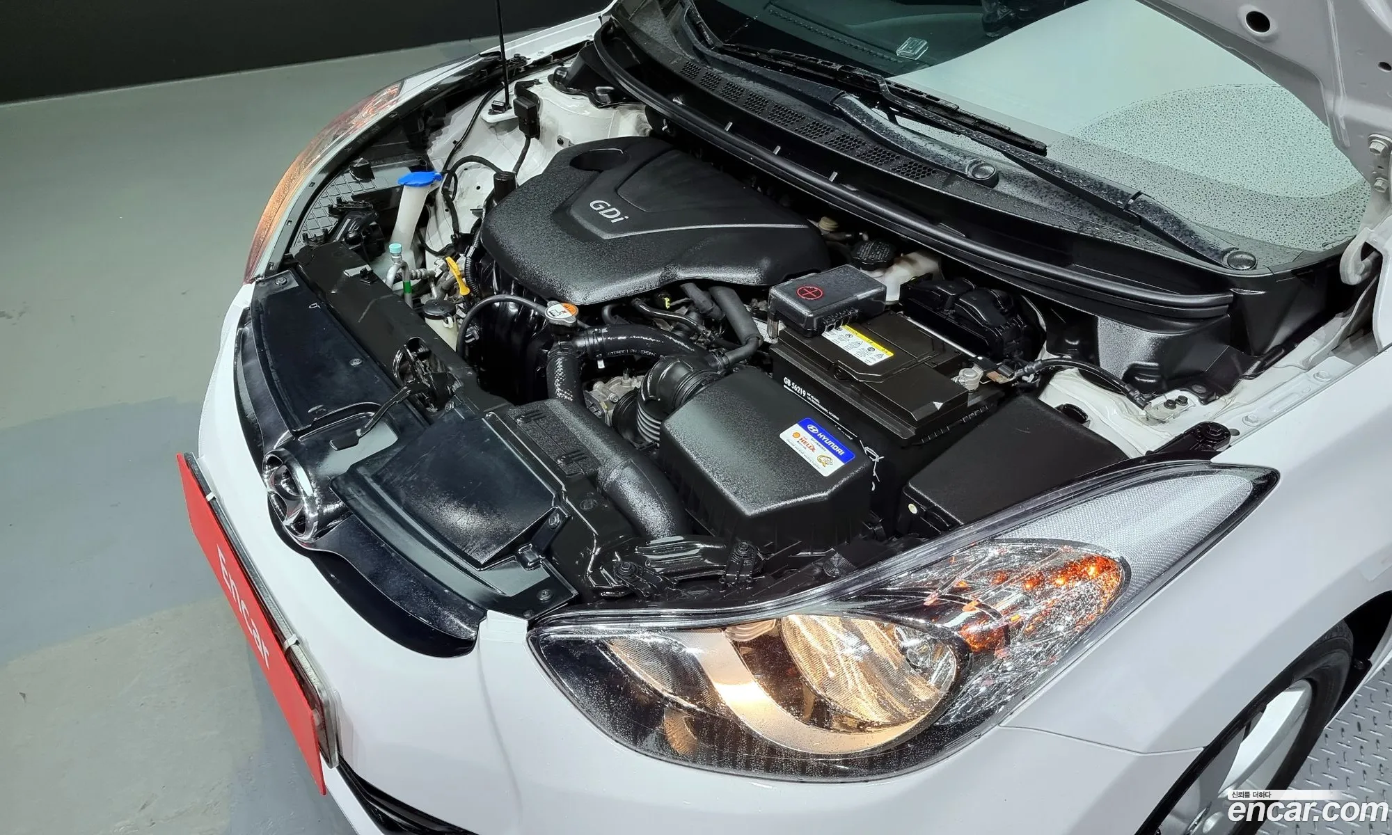 Hyundai Avante V M16 Gdi Luxury 2012 - фотография 12241394