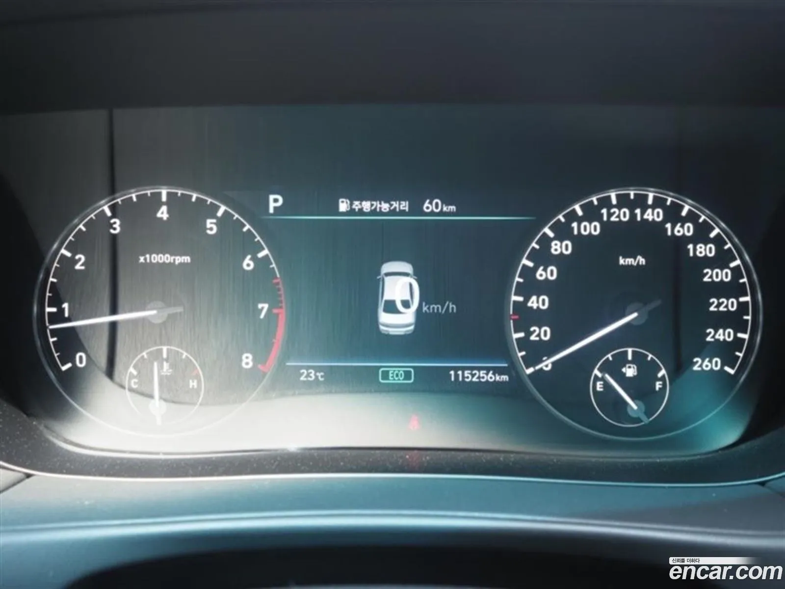 Genesis G90 I 38 Awd 2019 - фотография 14377769