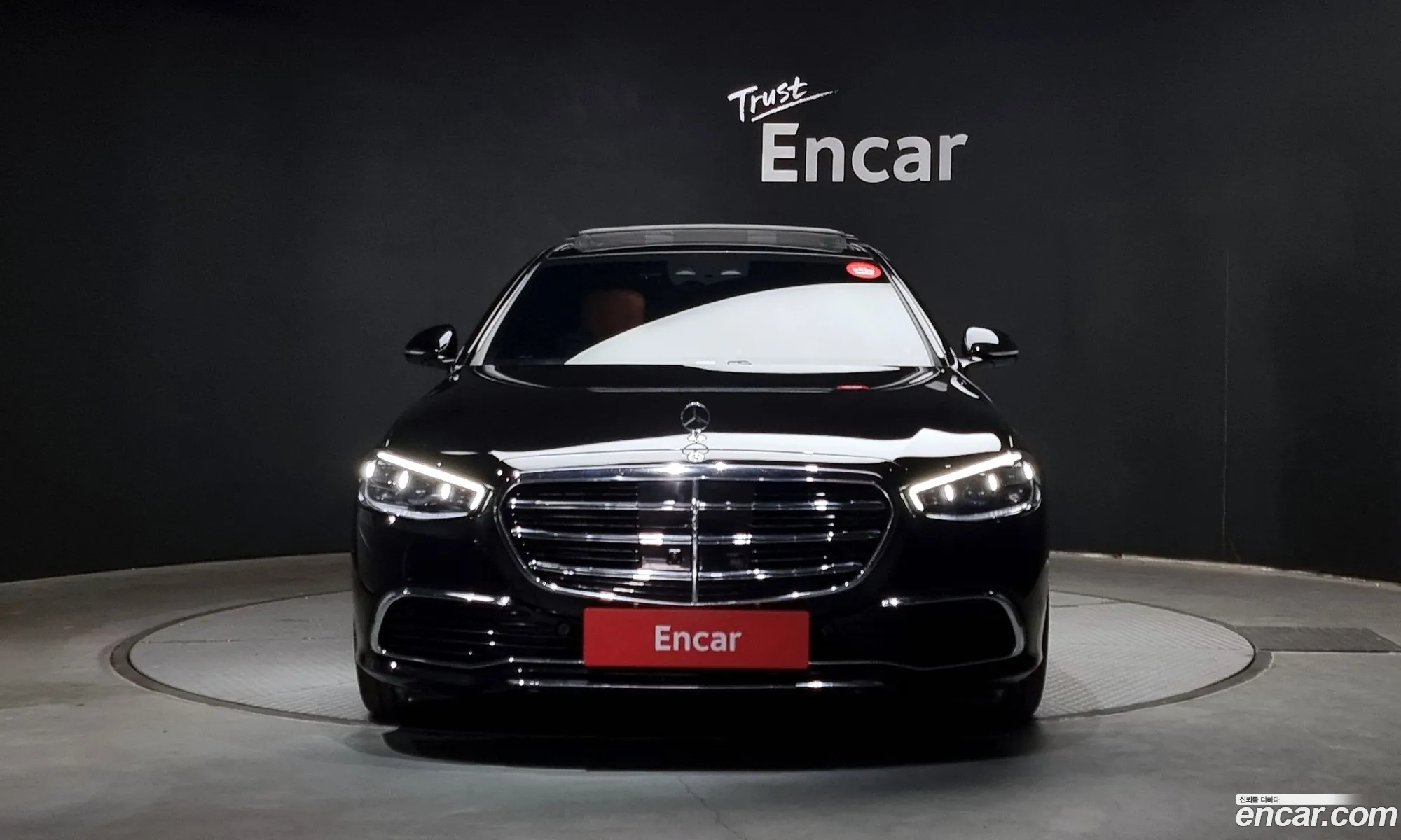 Mercedes-Benz S-Klasse S350D 2023 - фотография 12653652