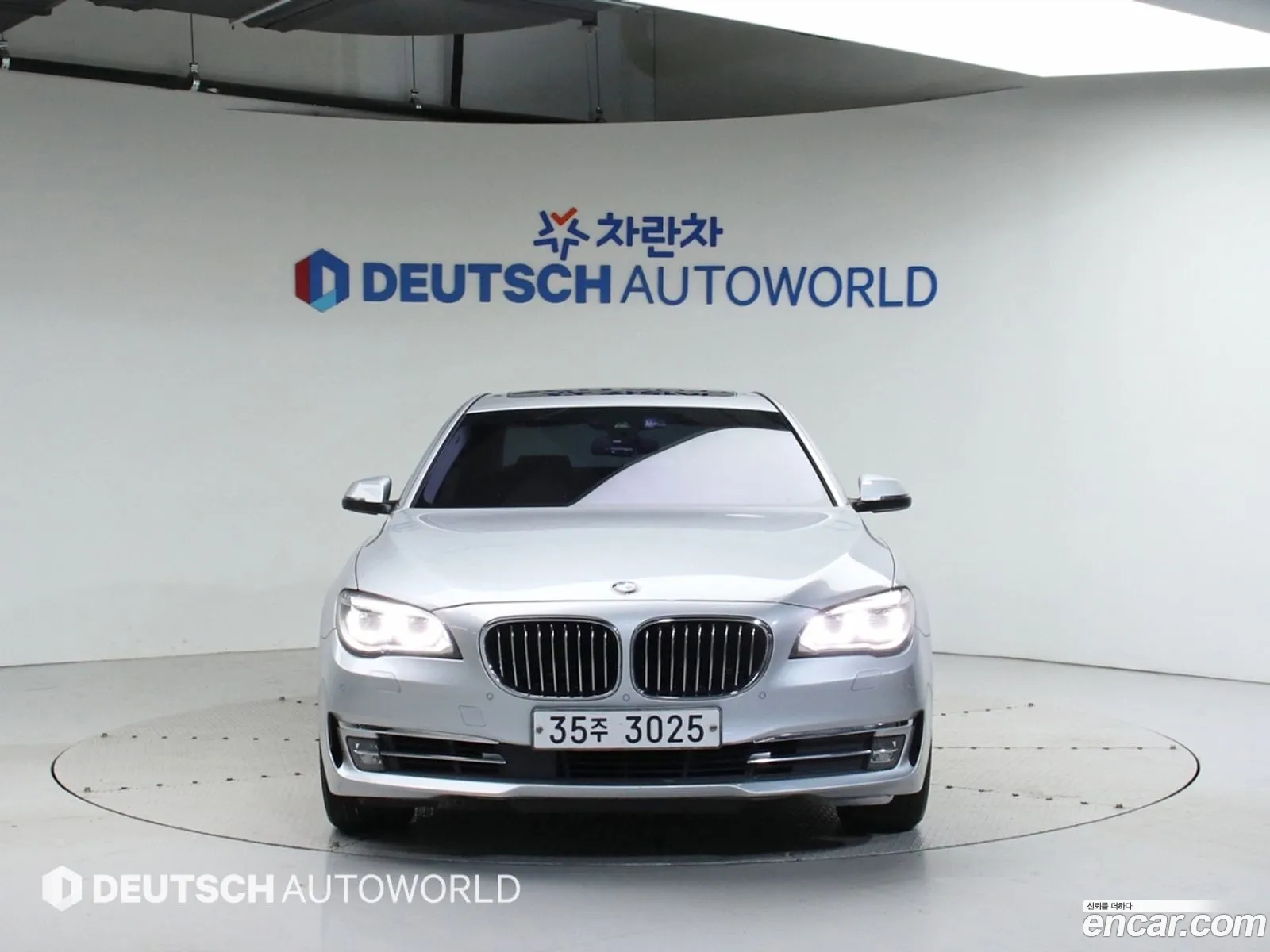 BMW 7Er V F01F02F04 740DxDrive 2013 - фотография 1029501
