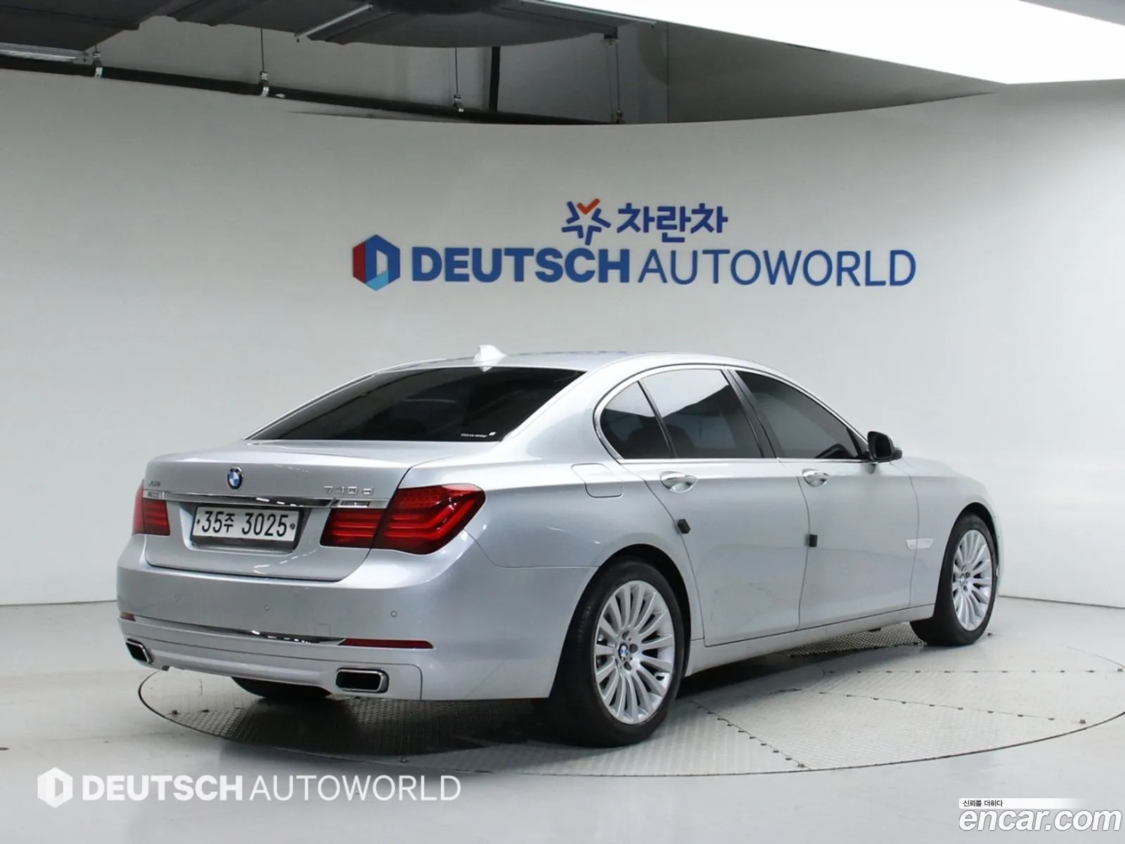 BMW 7Er V F01F02F04 740DxDrive 2013 - фотография 1029502