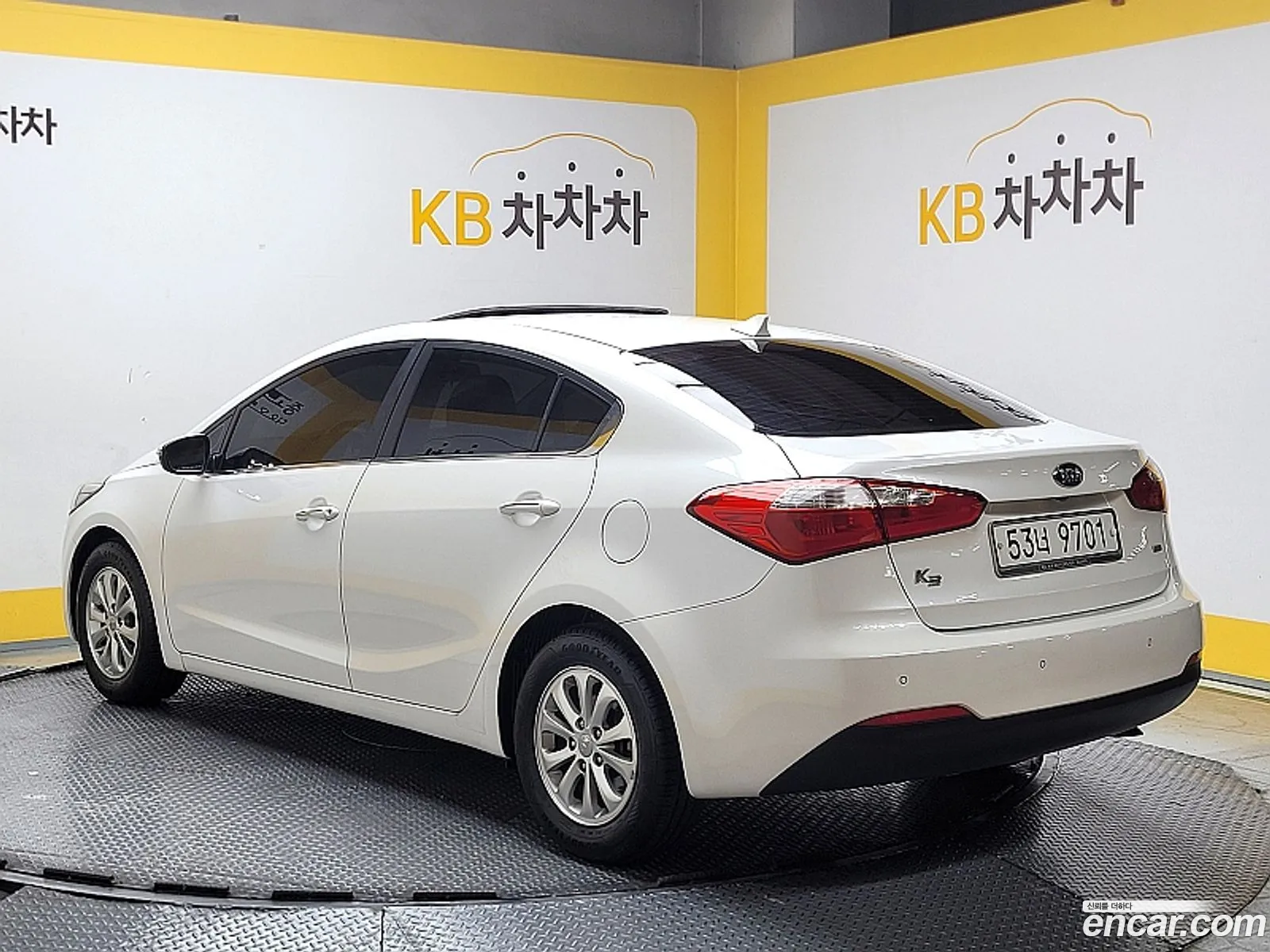 Kia K3 I Luxury 2013 - фотография 19704783