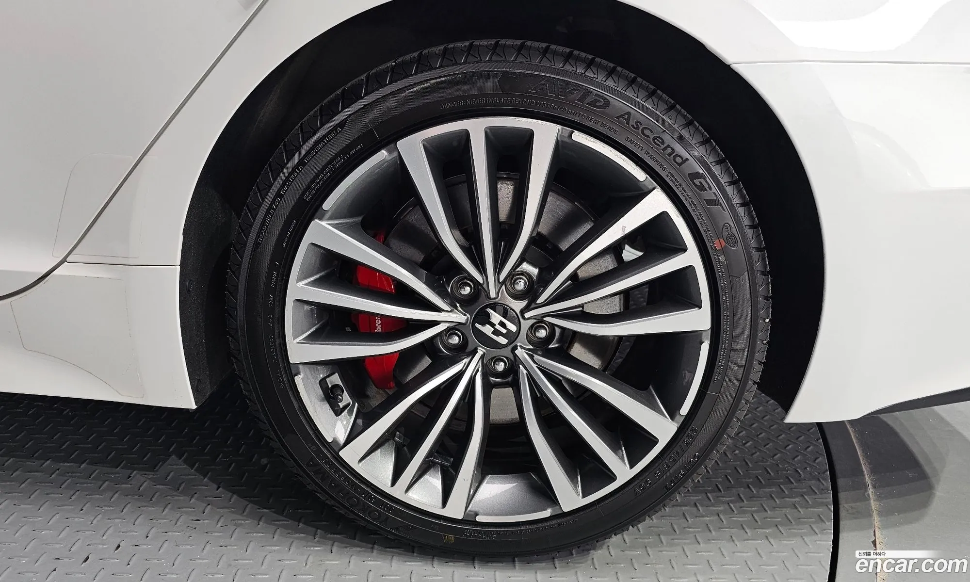 Kia Stinger I 22 Diesel 2Wd 2018 - фотография 11098343