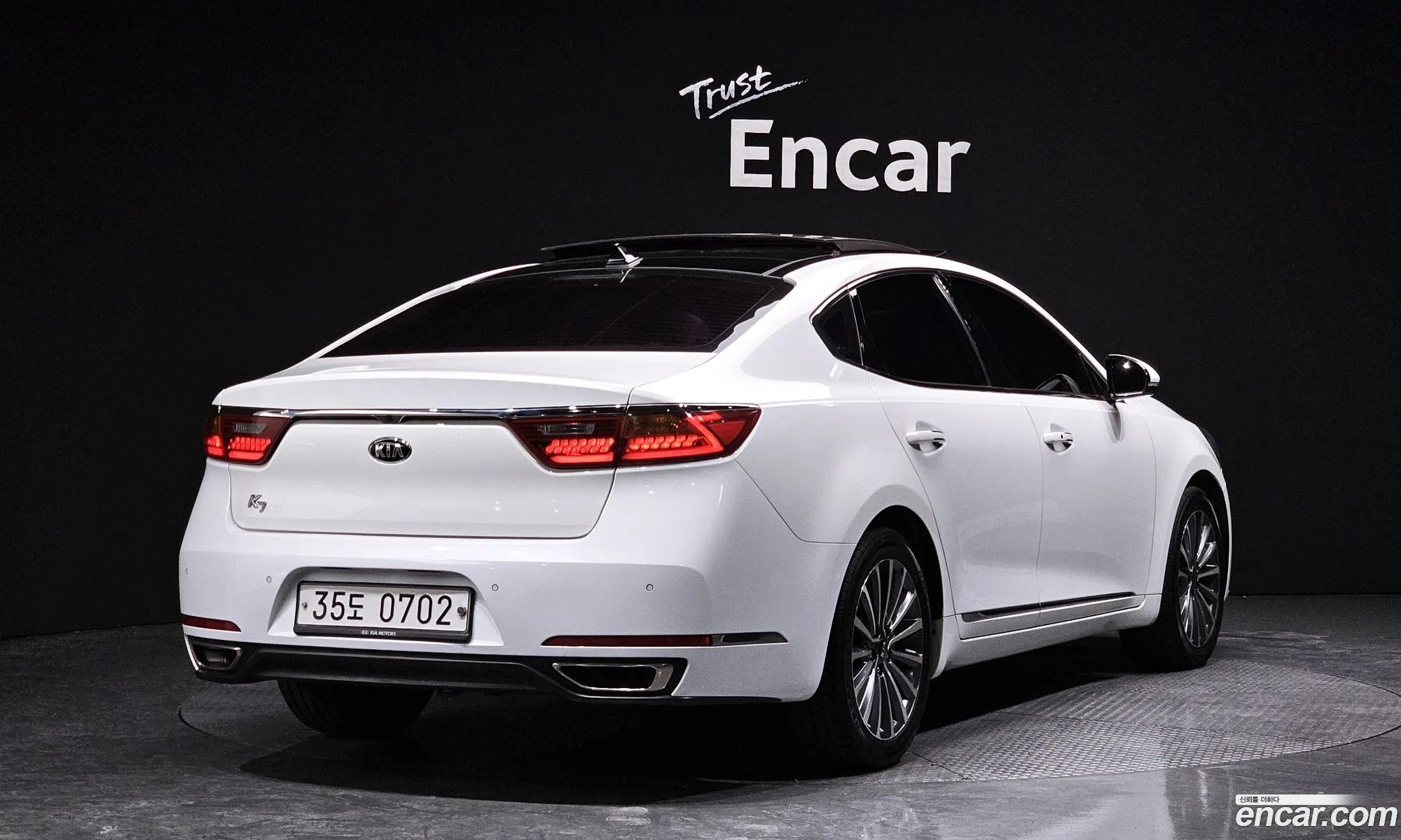 Kia K7 Vg Ii 30 Lpi Luxury Rental Car 2016 - фотография 11895757