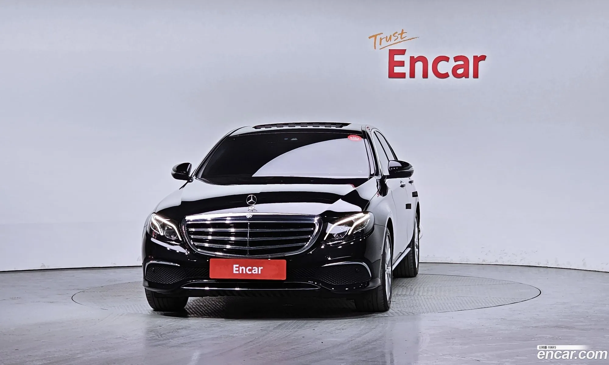 Mercedes-Benz E-Klasse V W213 S213 C238 E220D 4Matic Exclusive 2019 - фотография 12686958