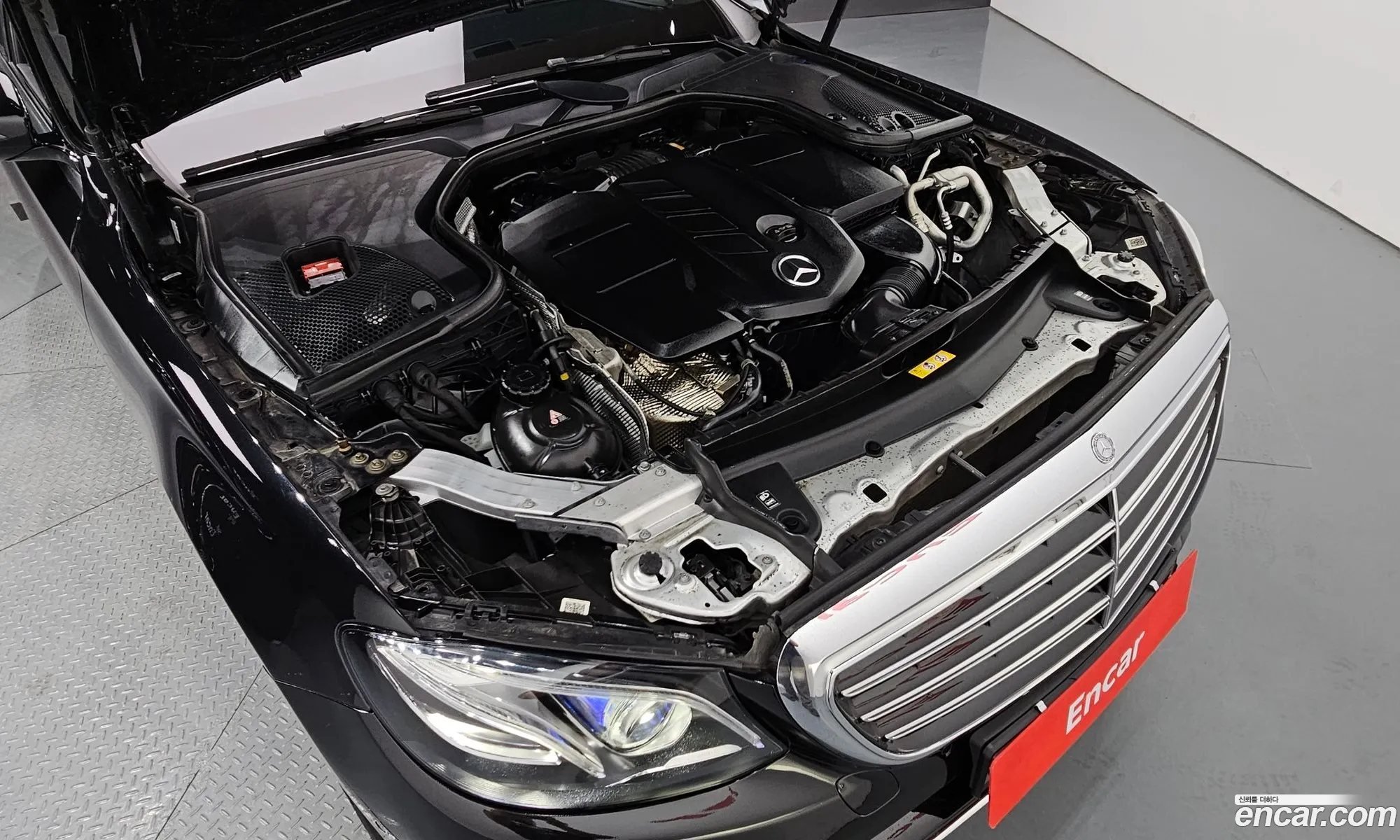 Mercedes-Benz E-Klasse V W213 S213 C238 E220D 4Matic Exclusive 2019 - фотография 12686961
