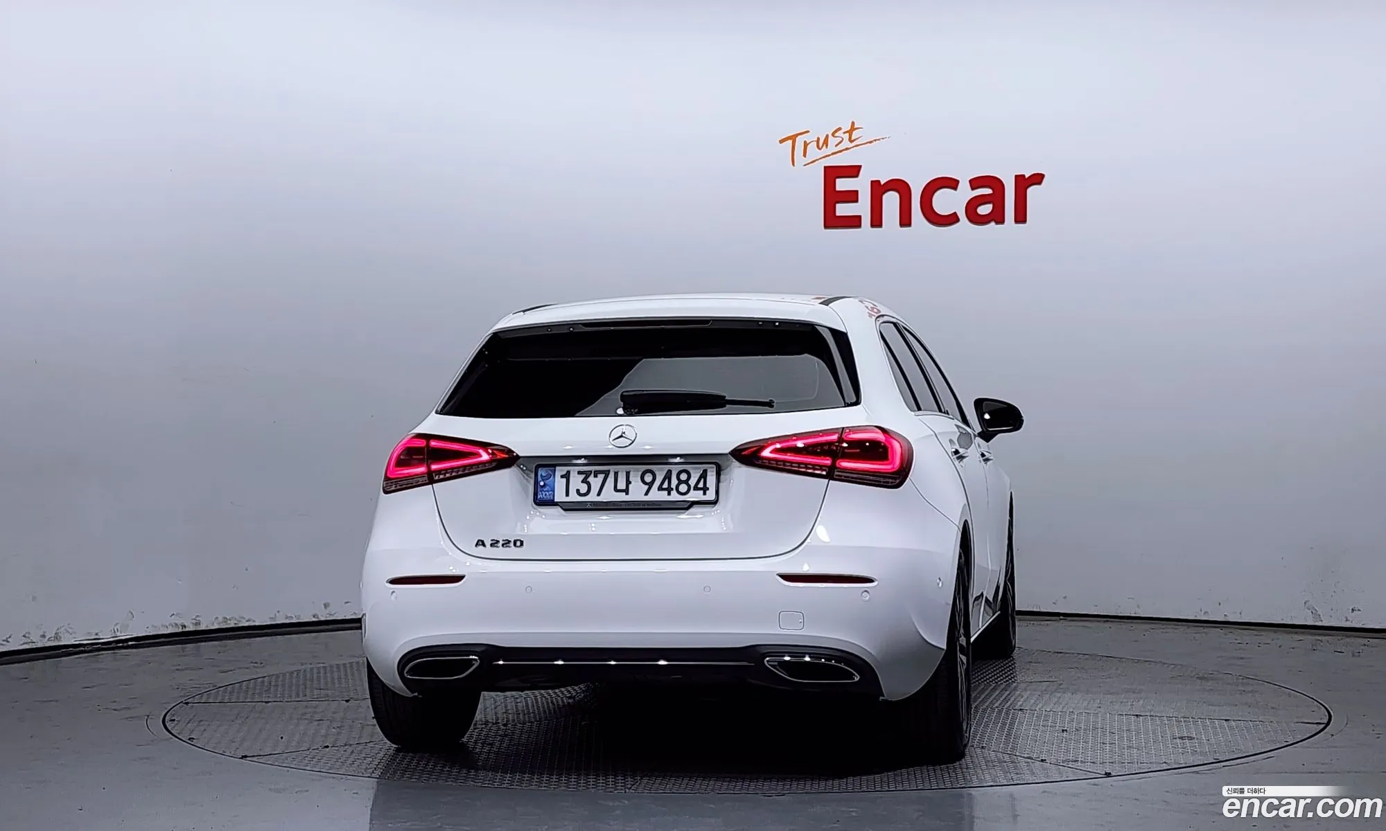 Mercedes-Benz A-Klasse Iv W177 A220 Hatchback 2022 - фотография 12771297