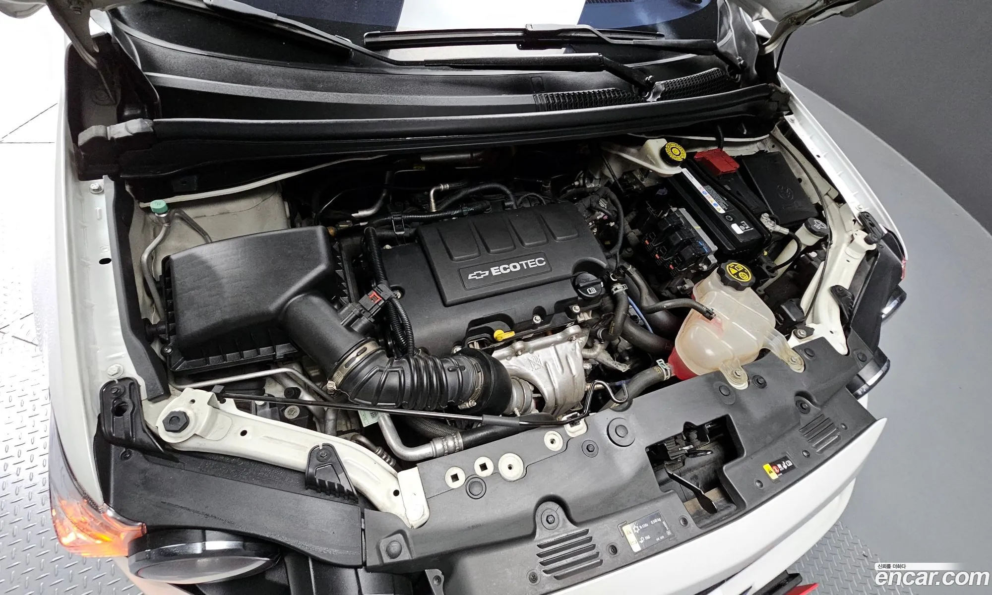 Chevrolet Aveo Ii 14 Turbo Ls 2015 - фотография 4196771
