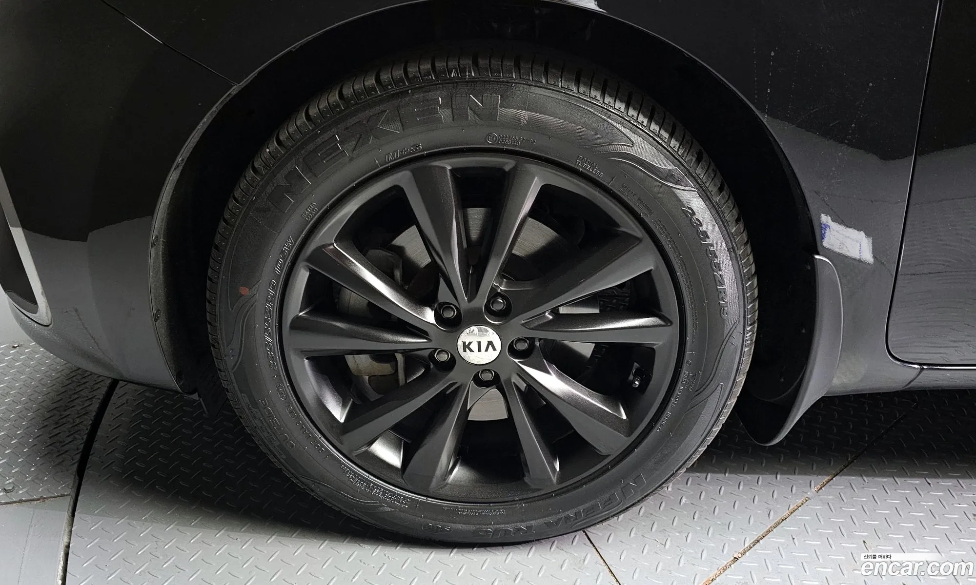 Kia Carnival Iii 9-Seater Prestige 2019 - фотография 11344934
