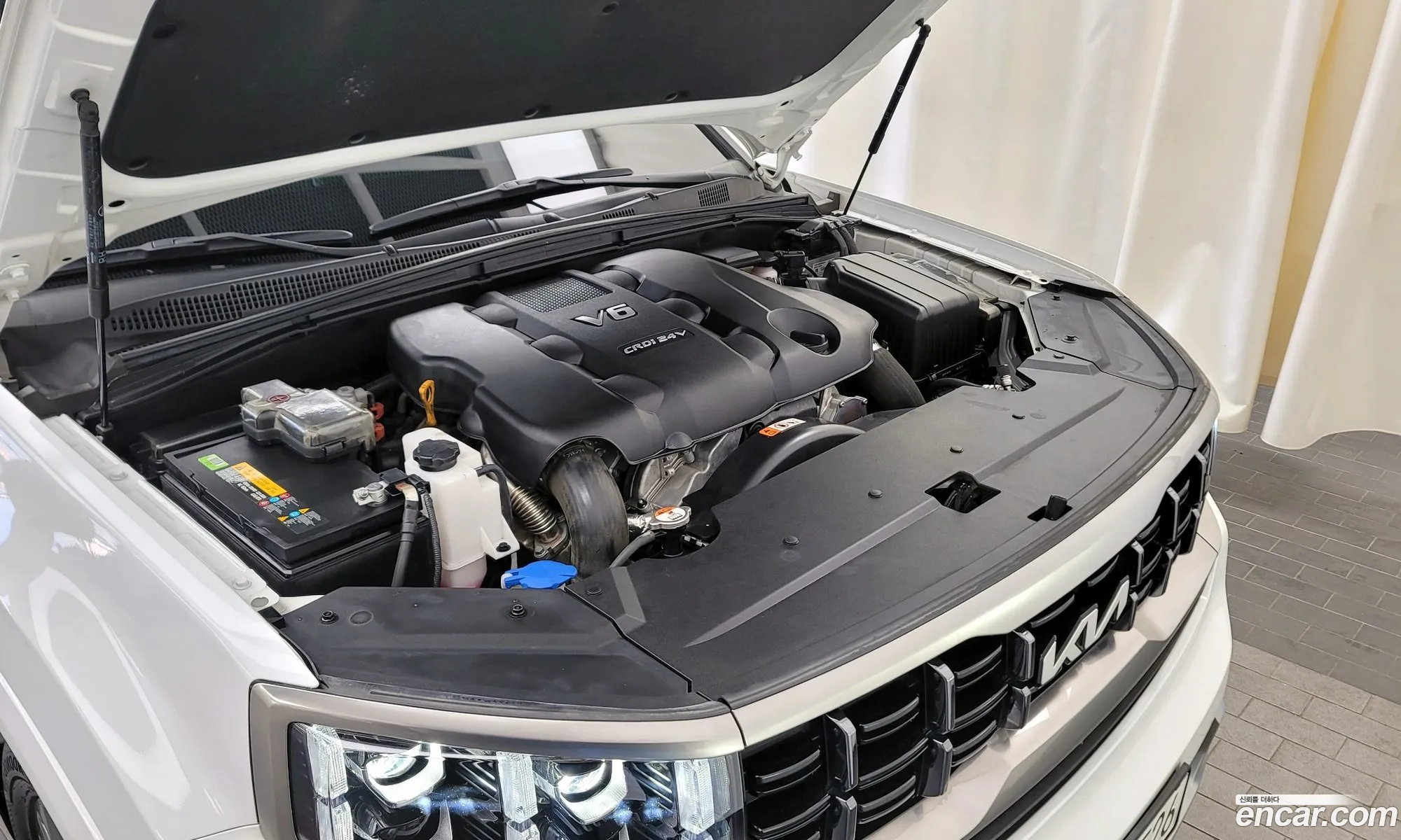 Kia Mohave Borrego I 2 Diesel 30 4Wd 6-Seater 2022 - фотография 15628264