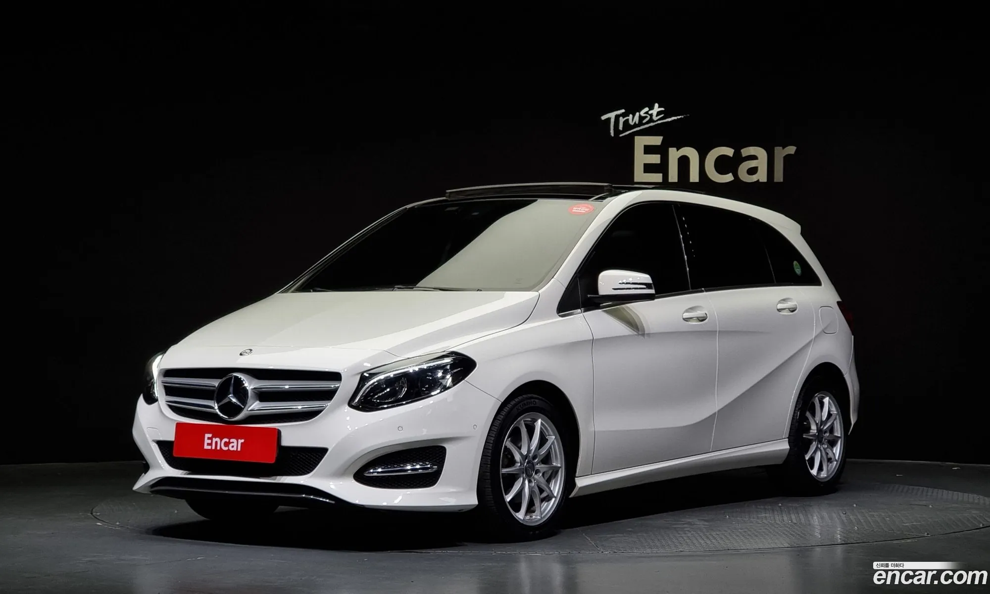 Mercedes-Benz B-Klasse B200 D 2018 - фотография 12505972