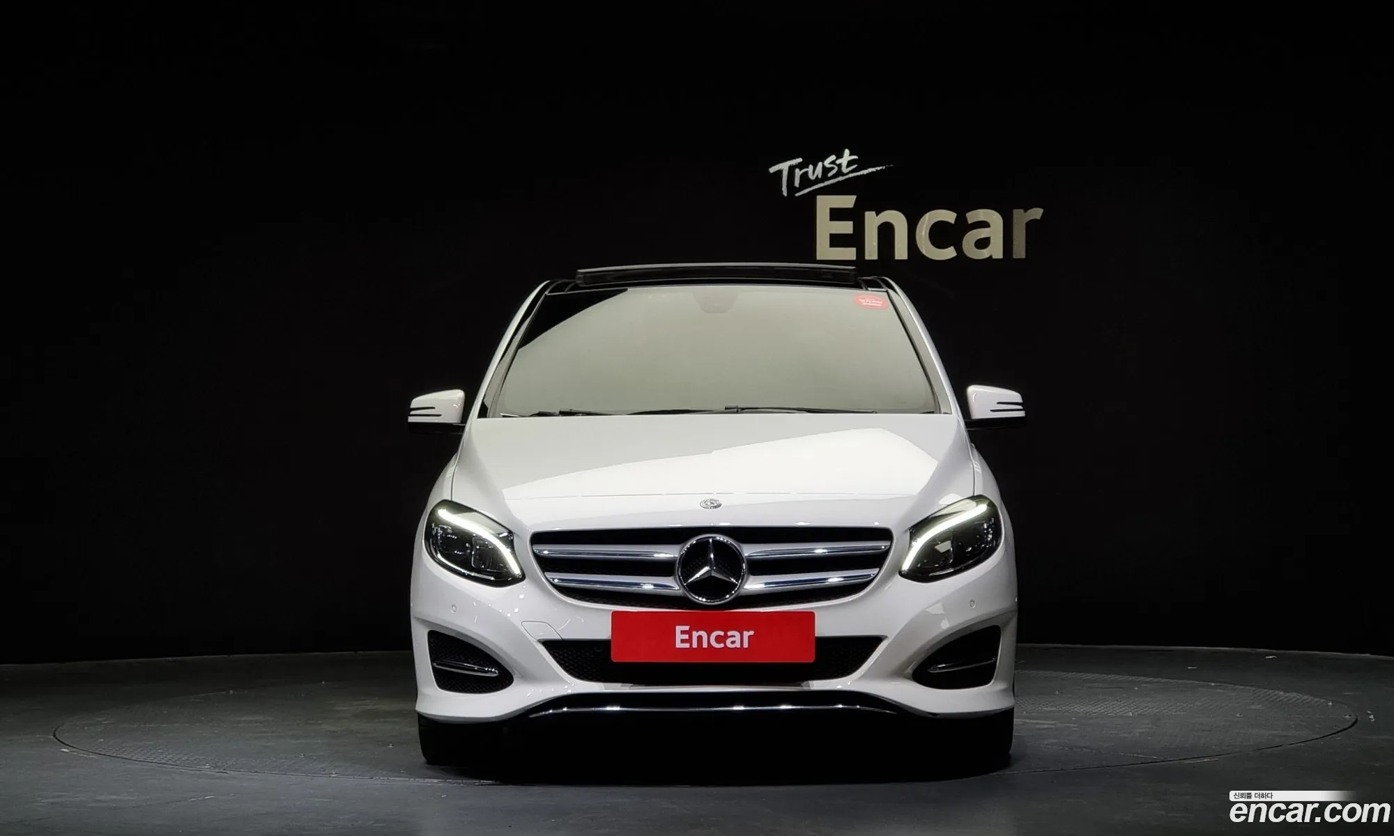 Mercedes-Benz B-Klasse B200 D 2018 - фотография 12505974