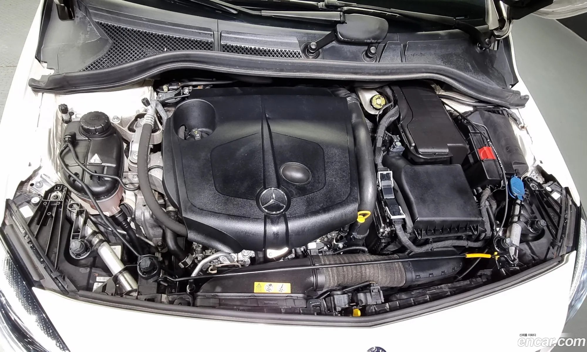 Mercedes-Benz B-Klasse B200 D 2018 - фотография 12505977