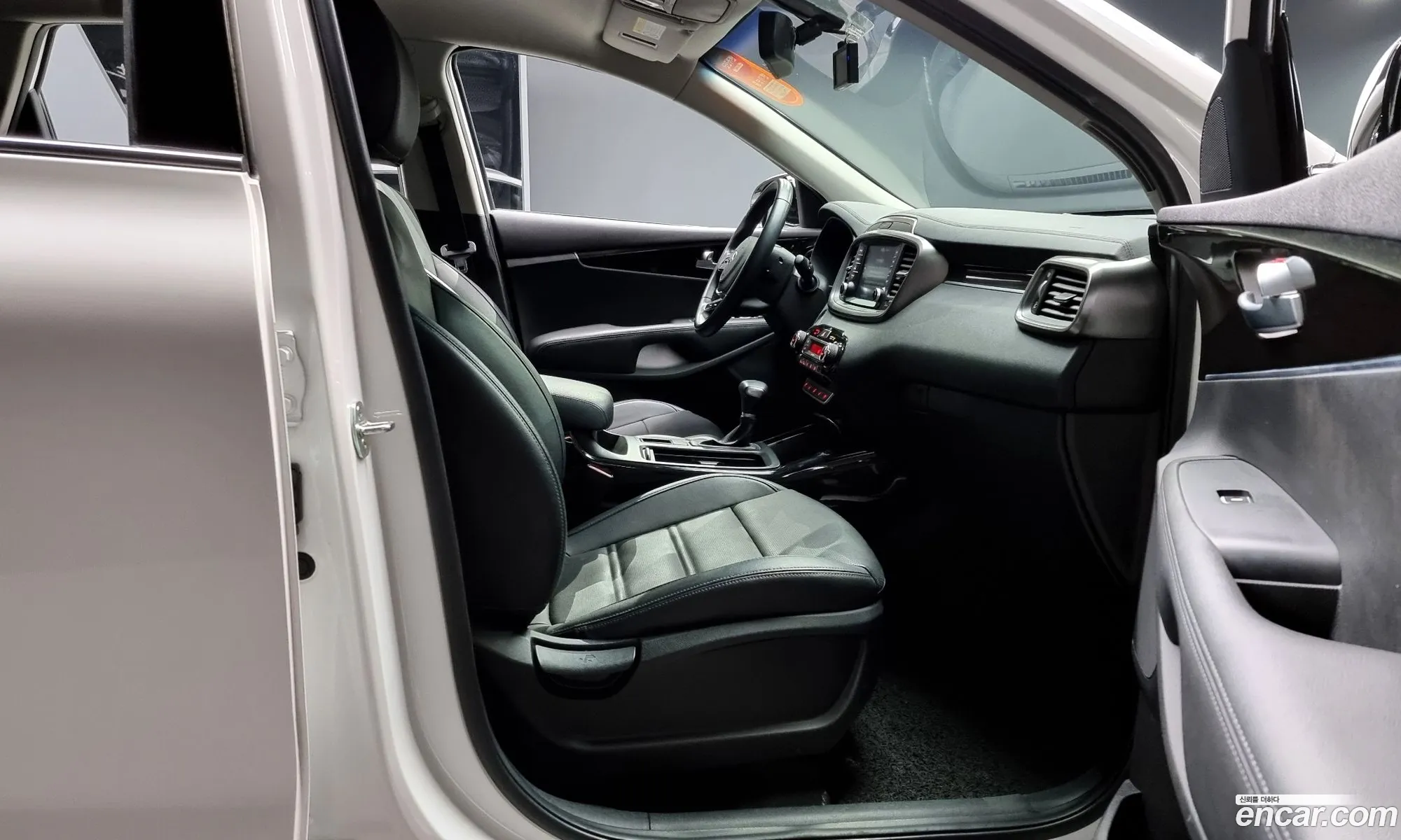 Korex Auto Trade - фотография 16025027