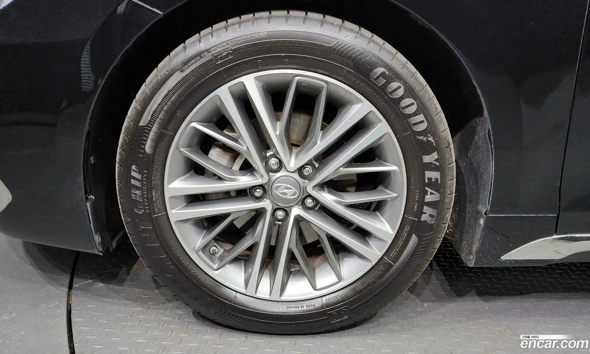 Hyundai Grandeur Vi 30 Lpi Modern Rental Car 2019 - фотография 11362588