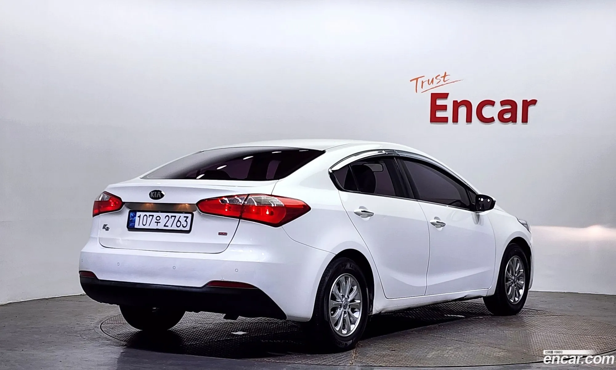 Kia K3 Luxury - фотография 17356916