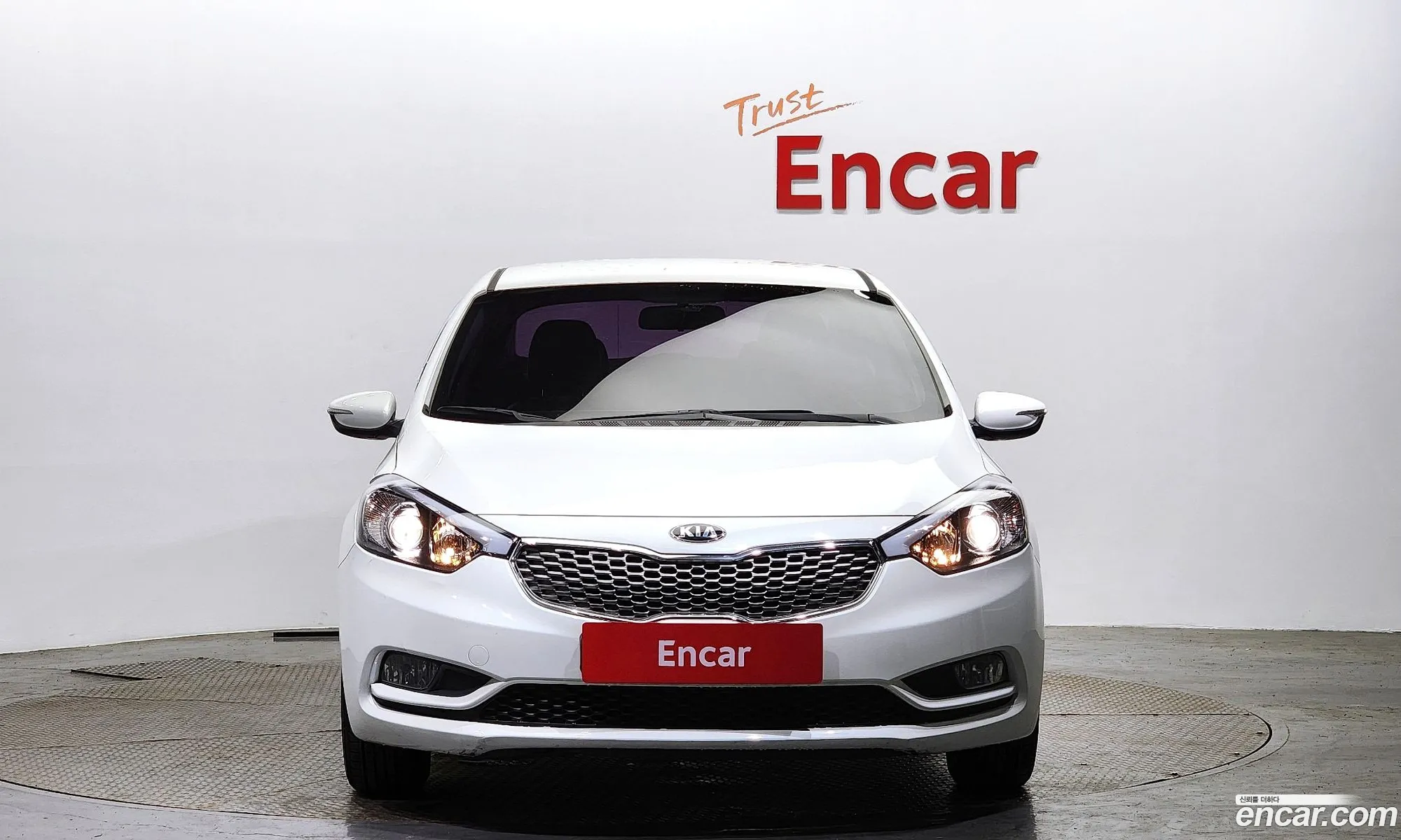 Kia K3 Luxury - фотография 17356917