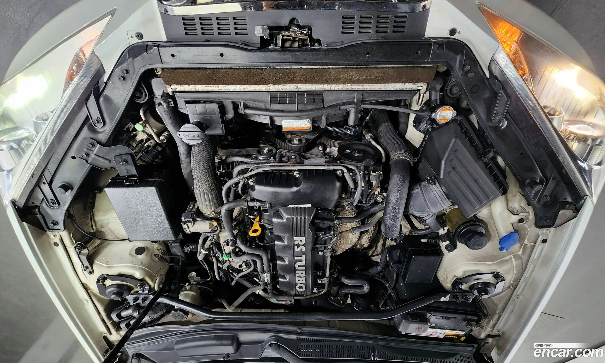 Hyundai Genesis I 200 Turbo P 2009 - фотография 12141218