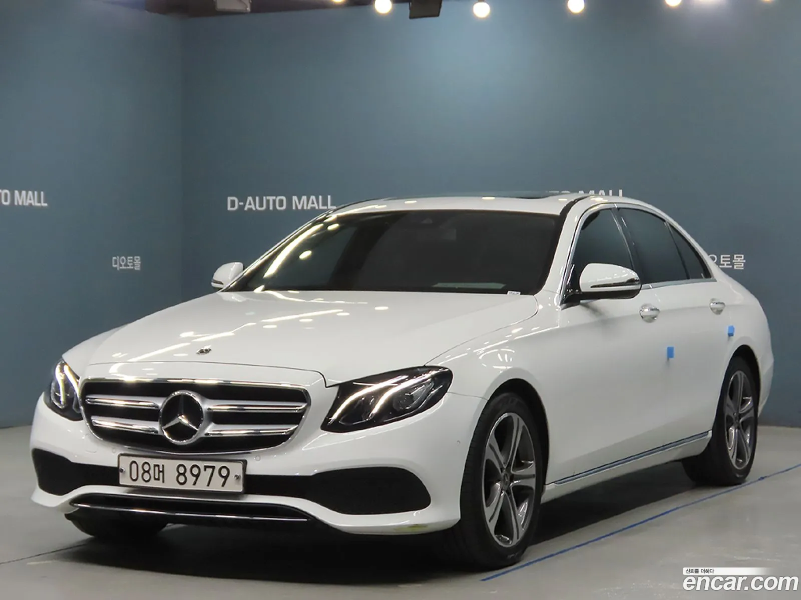 Mercedes-Benz E-Klasse V W213 S213 C238 E300 Avantgarde 2019 - фотография 12600587
