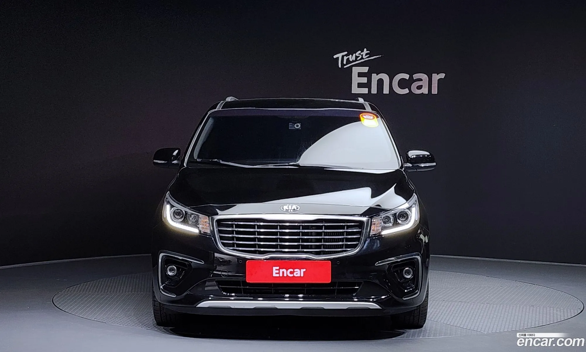 Kia Carnival Iii 9-Seater Luxury 2019 - фотография 18383816