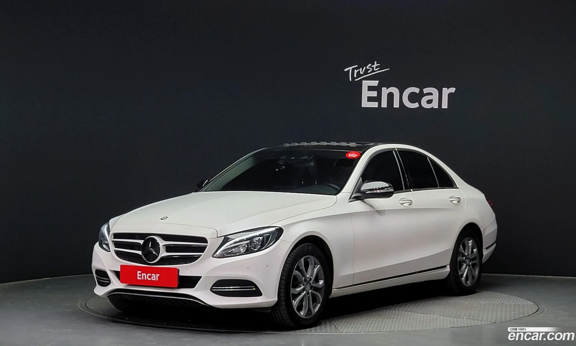 Mercedes C-Class W205 C220 Bluetech Avantgarde - фотография 12023587