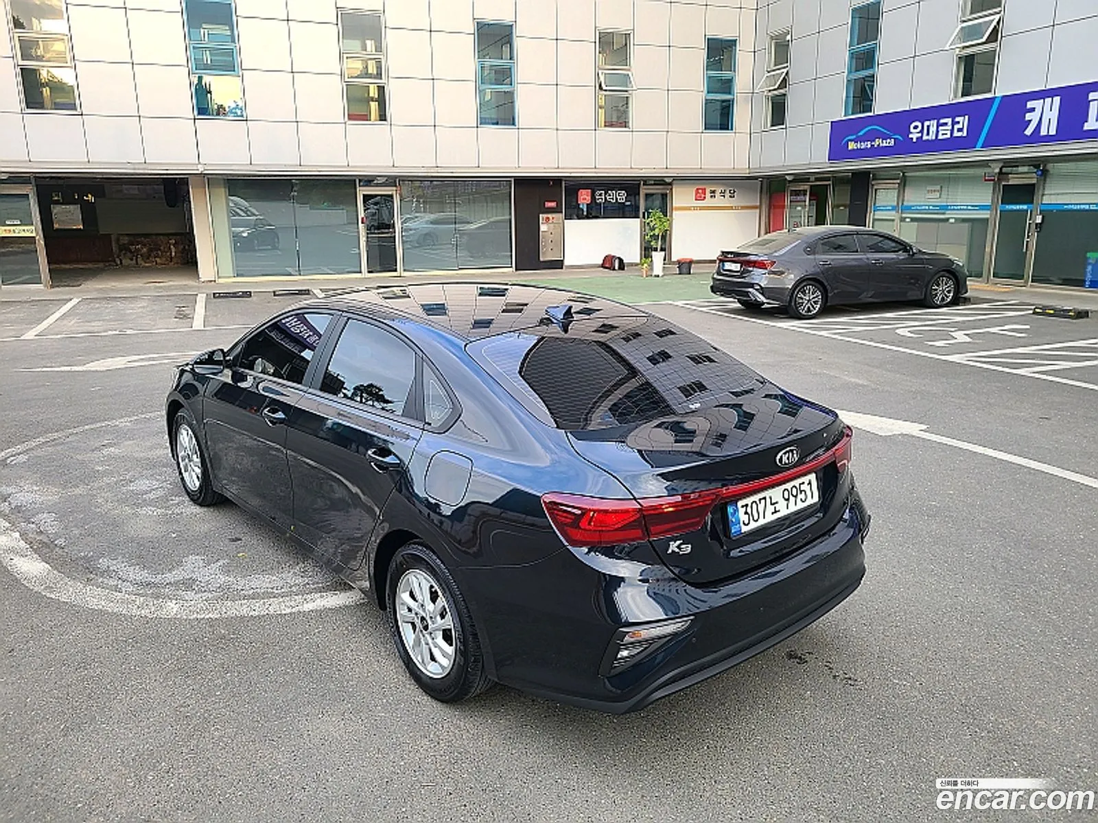 Kia K3 Prestige 2021 - фотография 17483390
