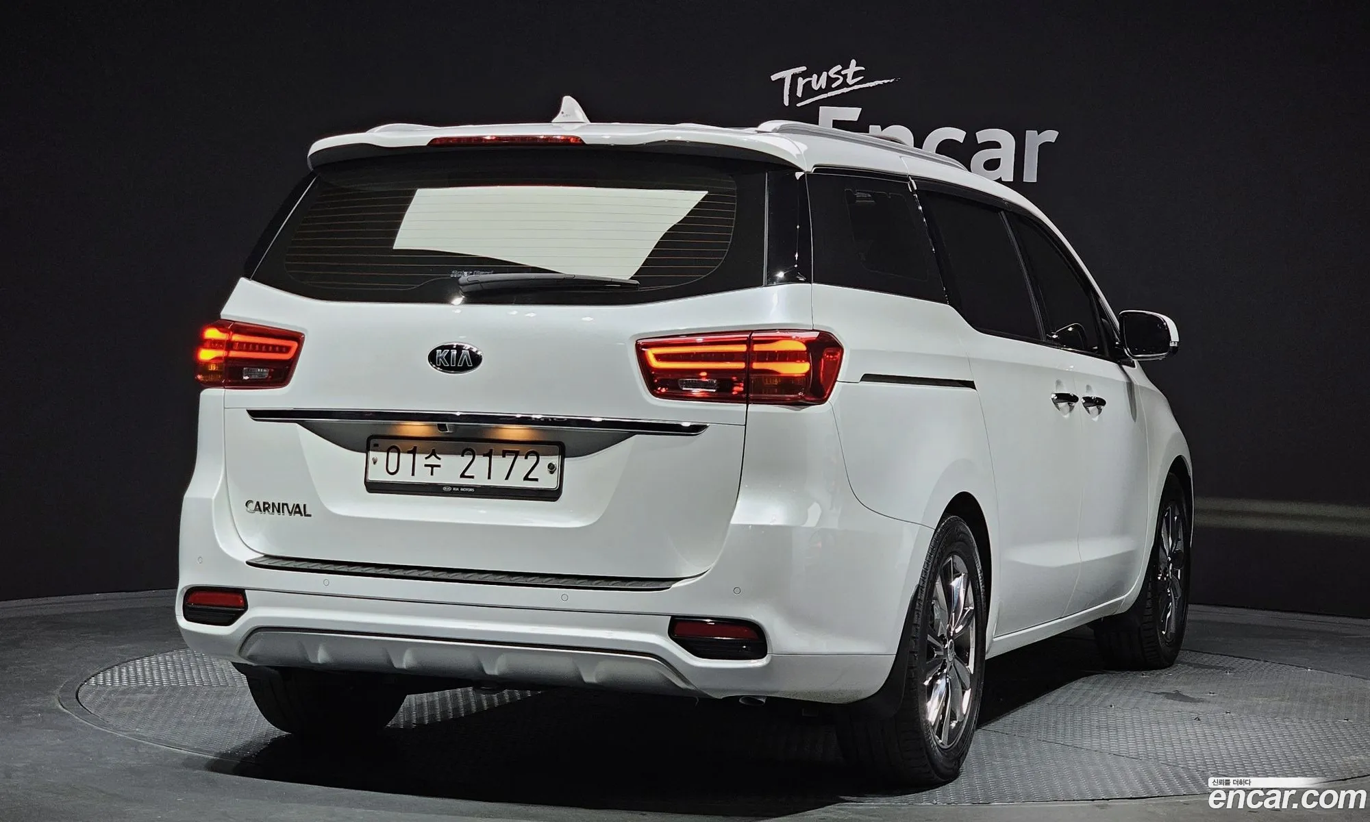 Kia Carnival Iii 9-Seater Noblesse Special 2019 - фотография 12511913
