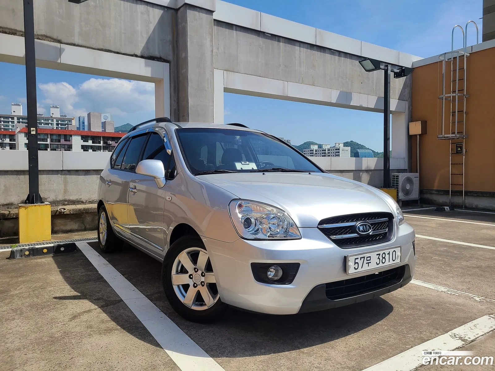 Kia Carens Ii Un Lpi 20 Glx 2009 - фотография 11874270