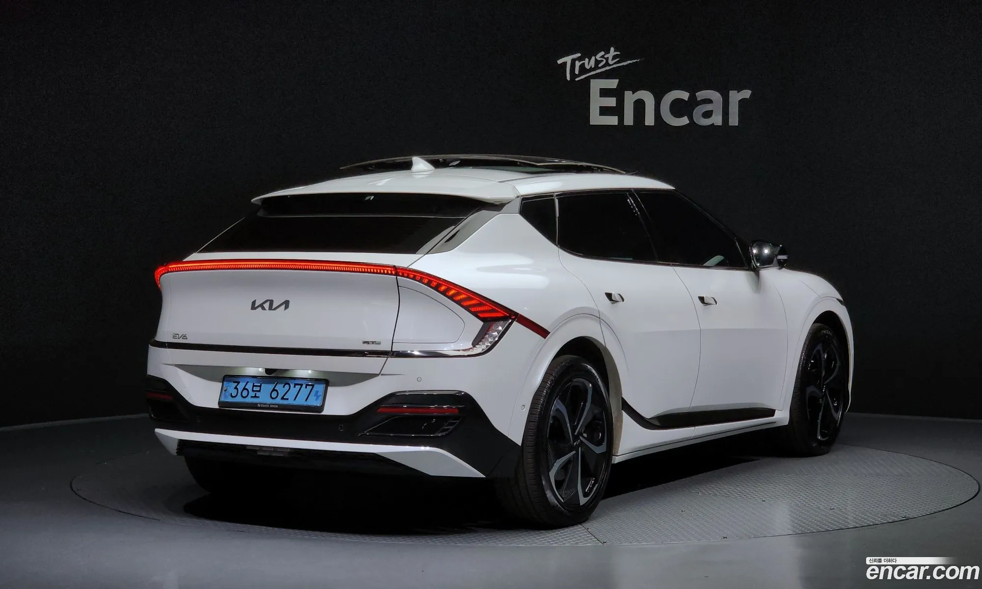 Kia Ev6 Ev6 Long Range 2022 - фотография 17276924