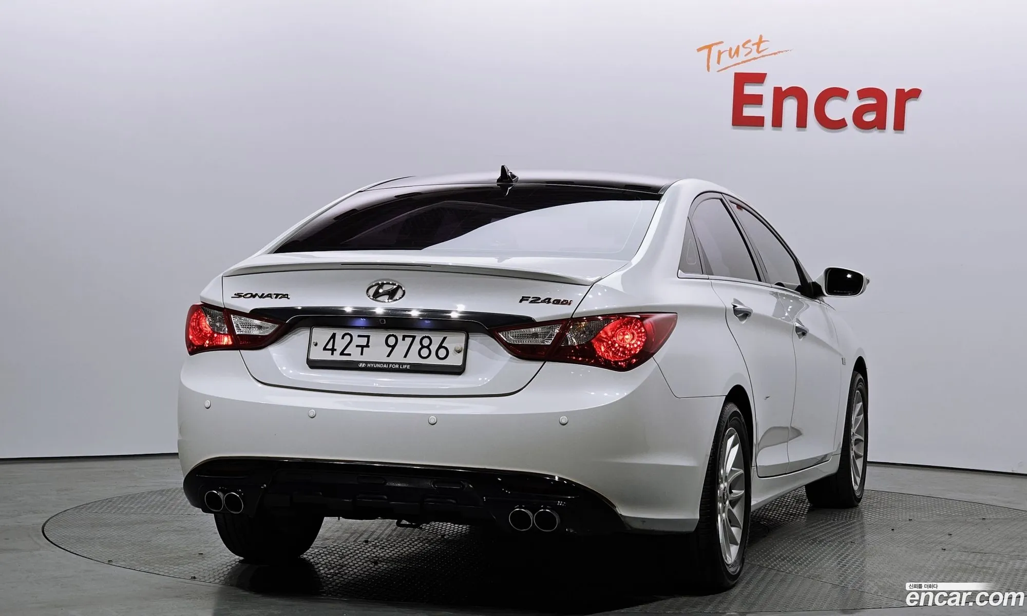 Hyundai Sonata Lpi Premier 2011 - фотография 18568760