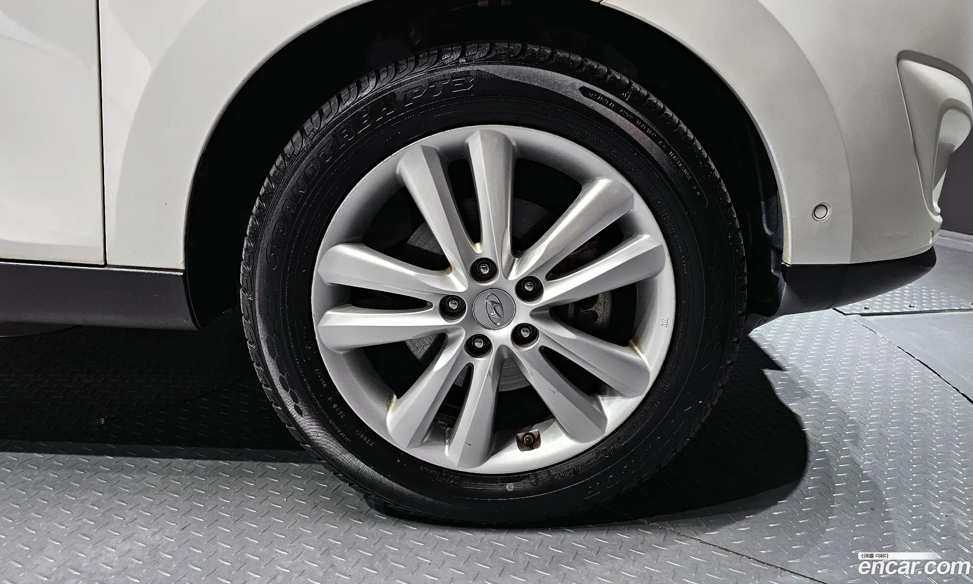 Hyundai Tucson Ix Diesel 2Wd Lmx20 Premium - фотография 15985146
