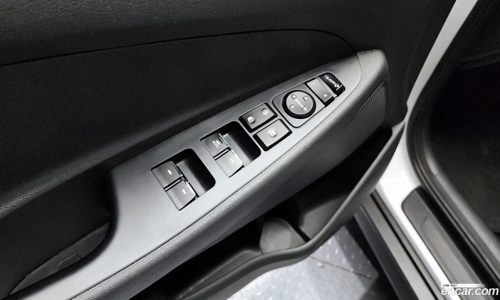 Korex Auto Trade - фотография 15845612