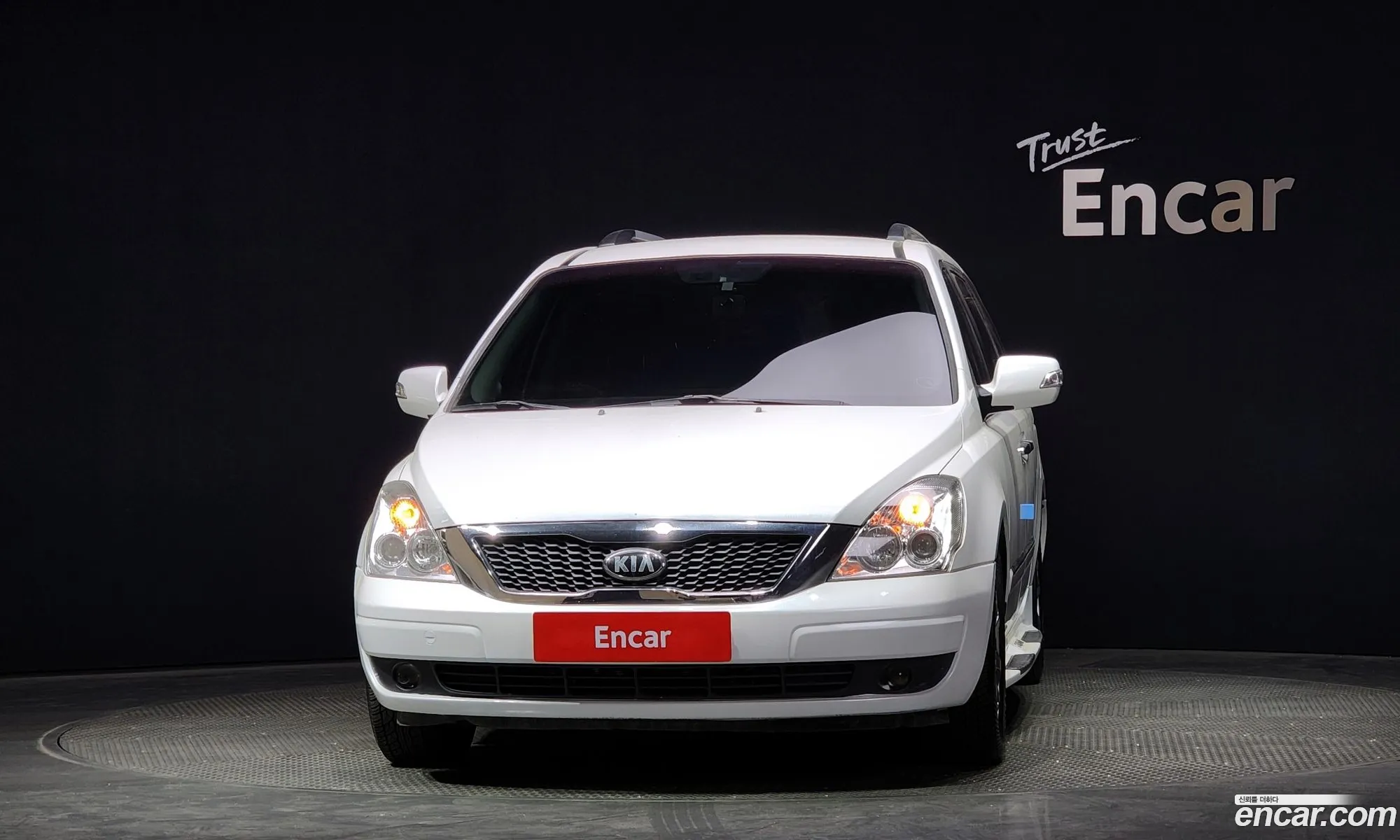Kia Carnival New Carnival Limousine Glx 2014 - фотография 12436162