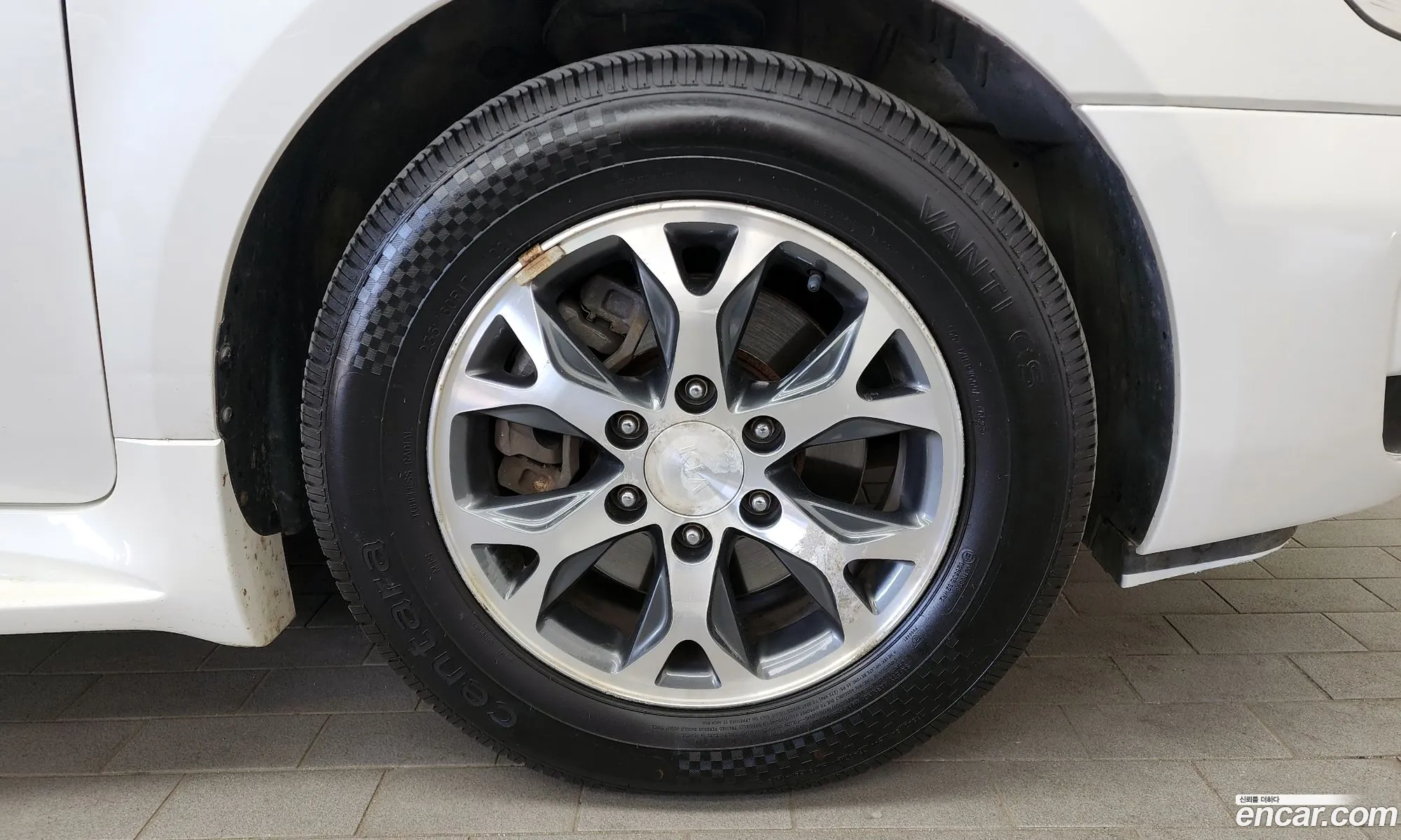 Kia Carnival New Carnival Limousine Glx 2014 - фотография 12436164