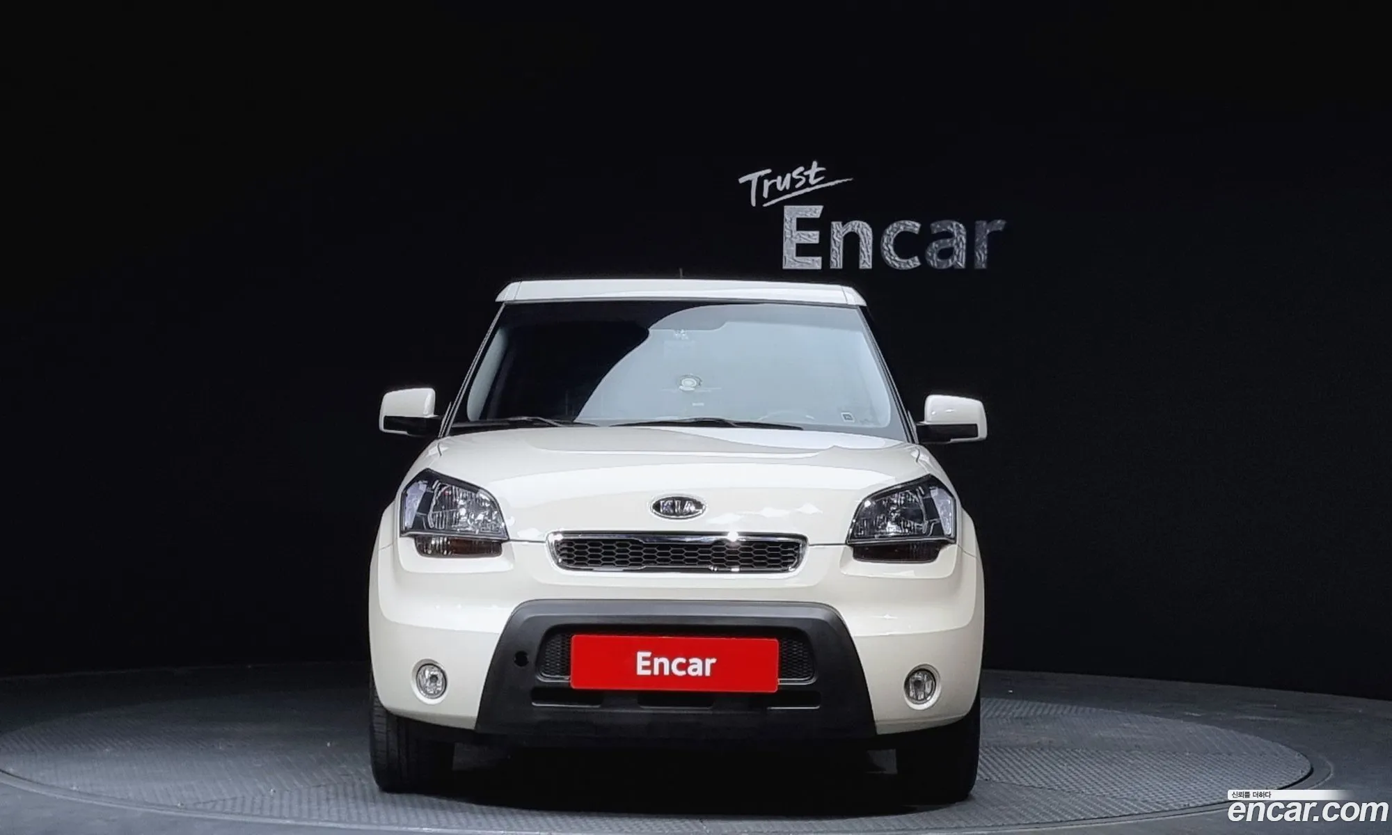 Kia Soul I 16 2U 2010 - фотография 11971558