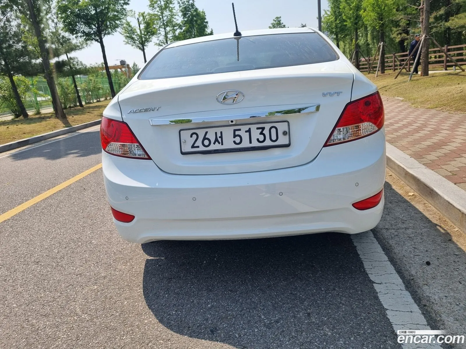 Hyundai Accent Iv 14 Vvt Modern 2014 - фотография 19934538