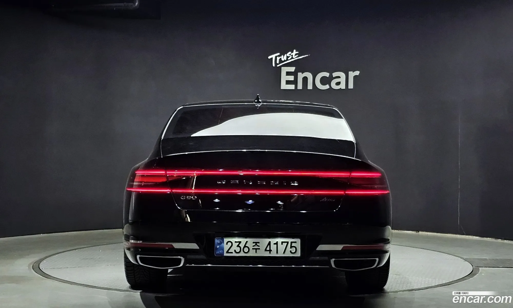 Genesis G90 Gasoline 35 Turbo Awd 2023 - фотография 11992066