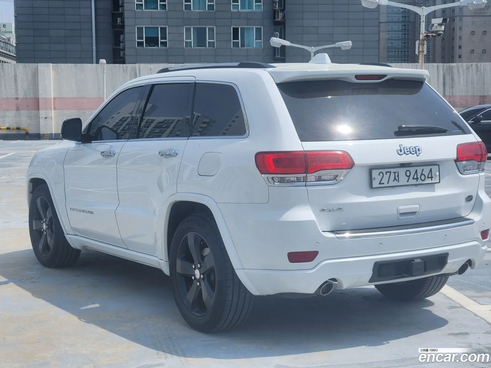 Jeep Cherokee V Kl 36 Overland 2015 - фотография 4537771