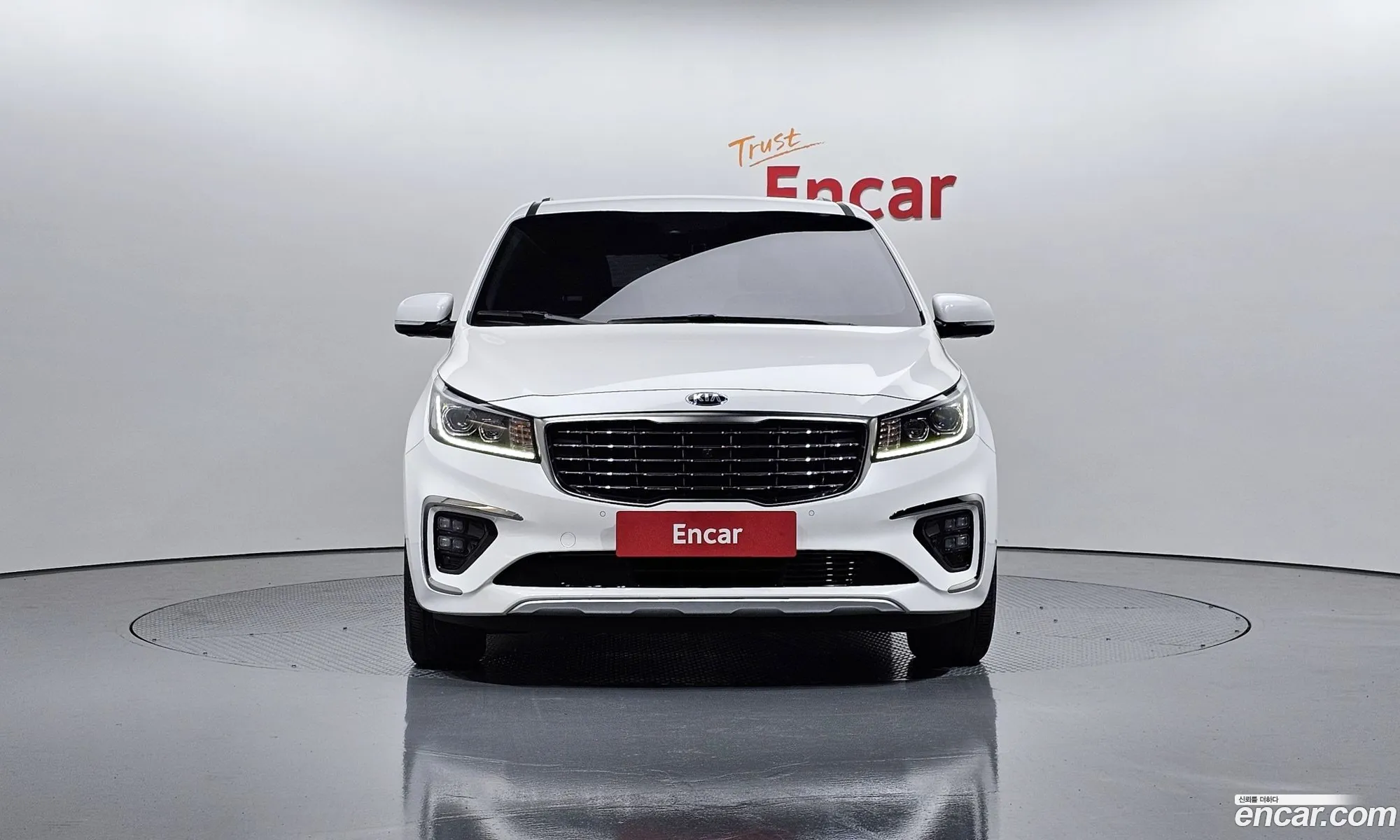 Kia Carnival Iii Gasoline 7-Seater Limousine 2019 - фотография 11812860