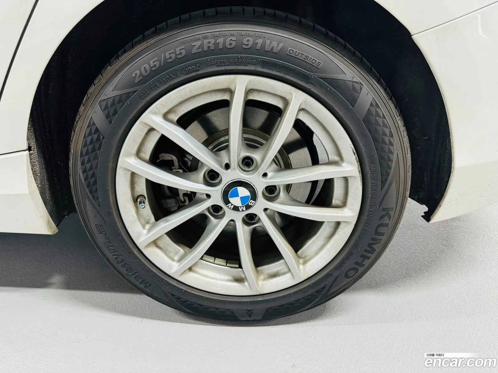 BMW 1Er 118D Joy 5 Door 2017 - фотография 1029493