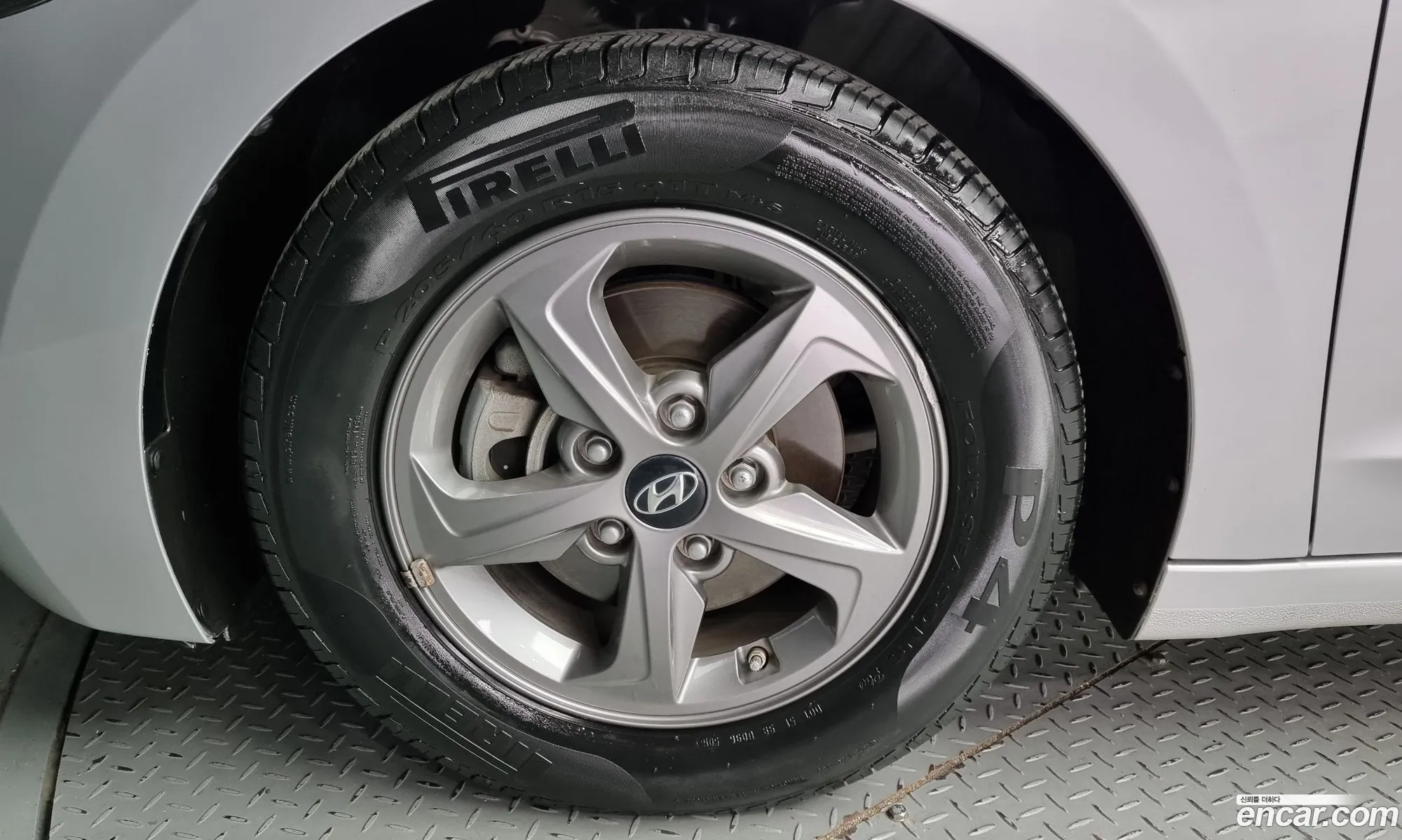 Hyundai Avante 16 Gdi Smart 2016 - фотография 19171525