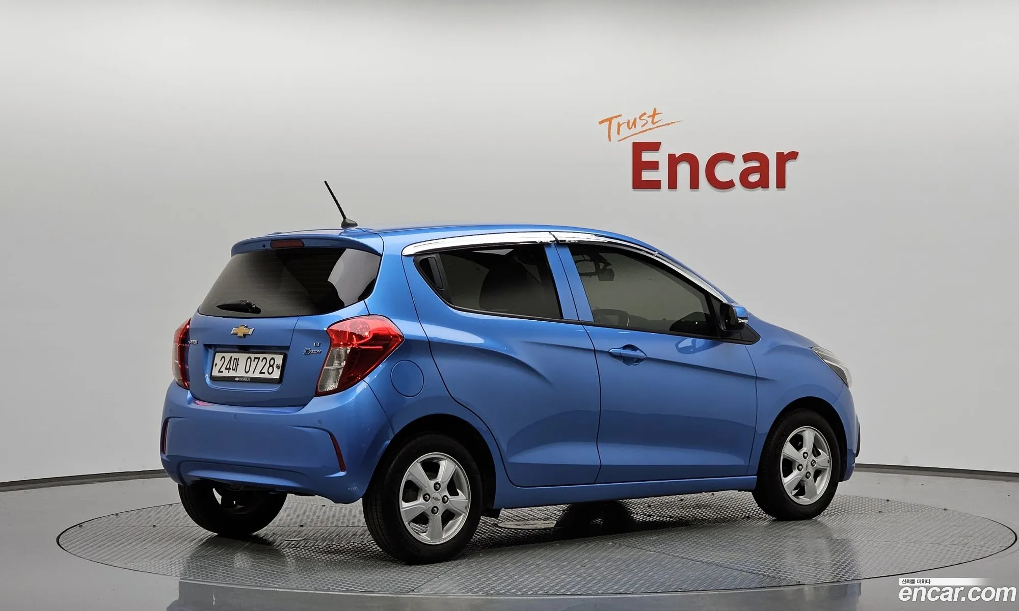 Chevrolet Spark Lt 2016 - фотография 4823018